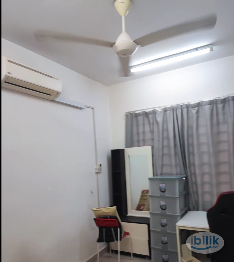 Medium Room at Bayu Pandan Jaya - Image 1