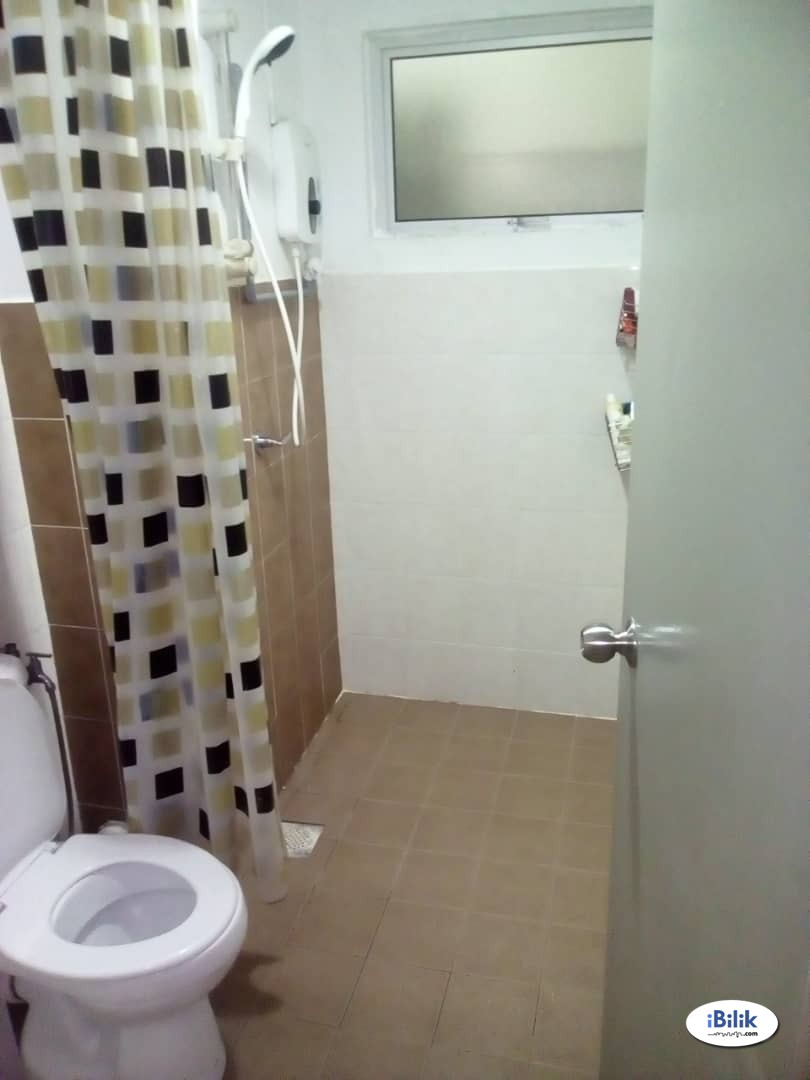 Fully Furnished Middle Room at Suria Jelatek Residence, Ampang Hilir, KLCC - Image 2