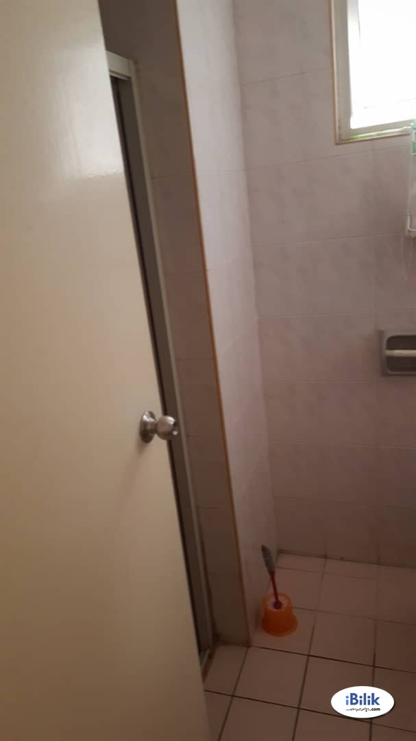 Small Room at SS2, Petaling Jaya - Image 3