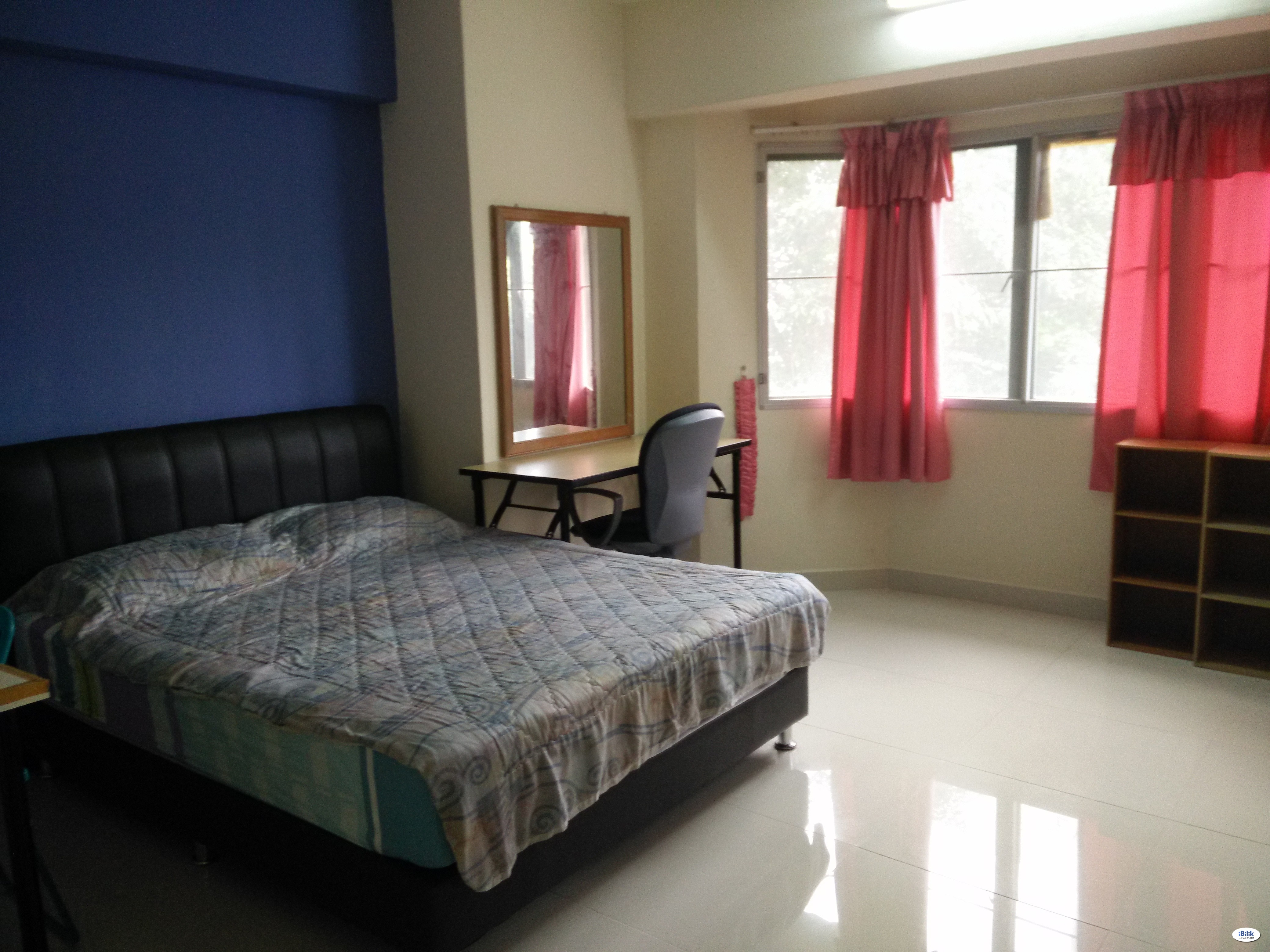 Middle Room at Block 697, Desa Kiara Condo - Image 2