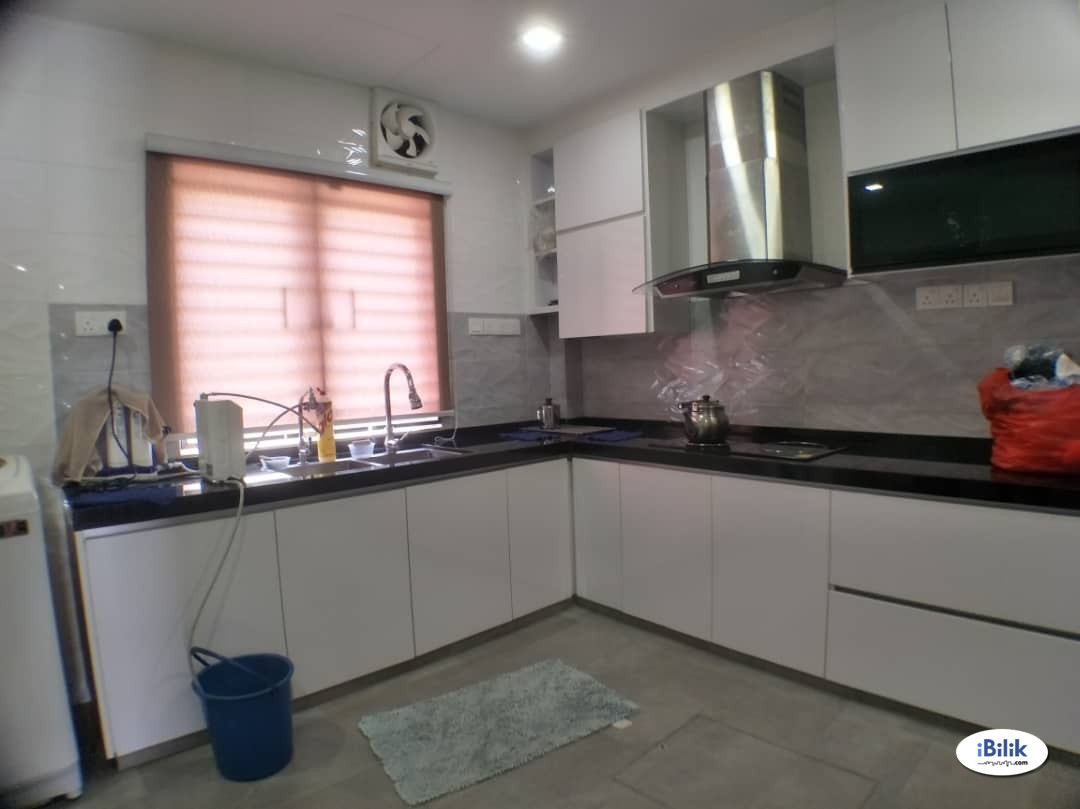 CLEAN & NICE l Single Room l Air Cond l  Free WIFI @ Rawang Perdana - Image 1
