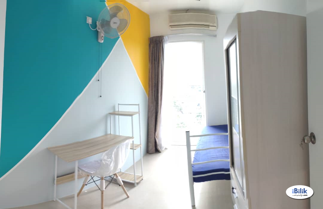 Single Room with Balcony for Rent at Taragon Puteri YKS, KLCC - Image 1