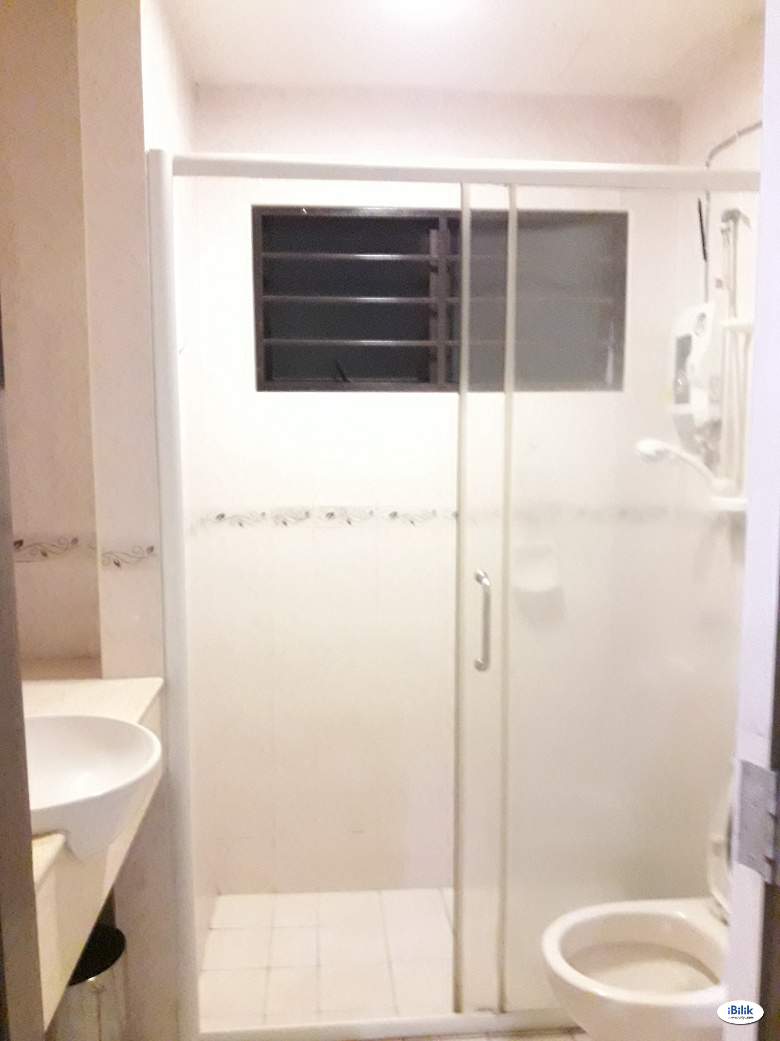 Single Room at Pelangi Utama, Bandar Utama - Image 2