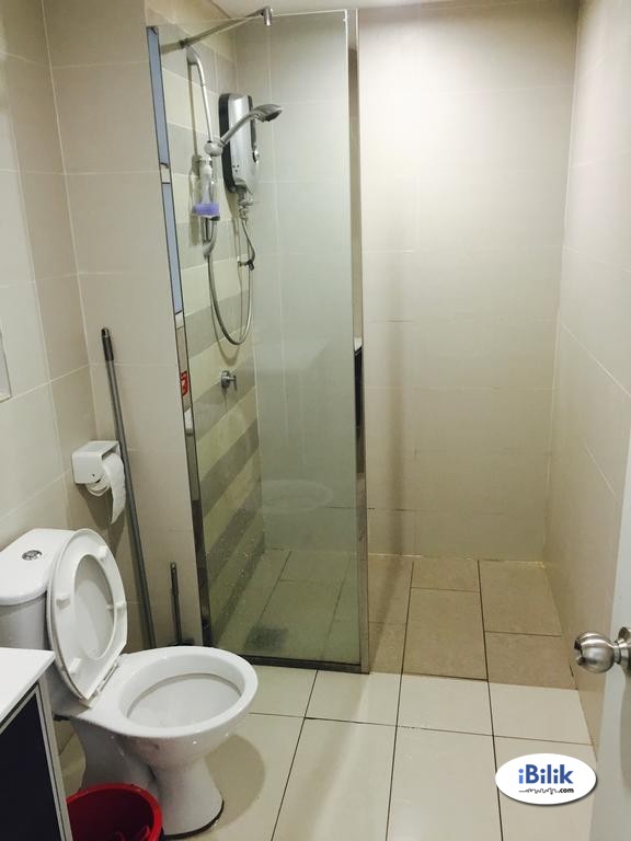 Single Room at Menara U(female), Shah Alam, SEKSYEN 13, WALKING DISTANCE MSU & AEON SHAH ALAM, near Glenmarie,Nearby hav - Image 3