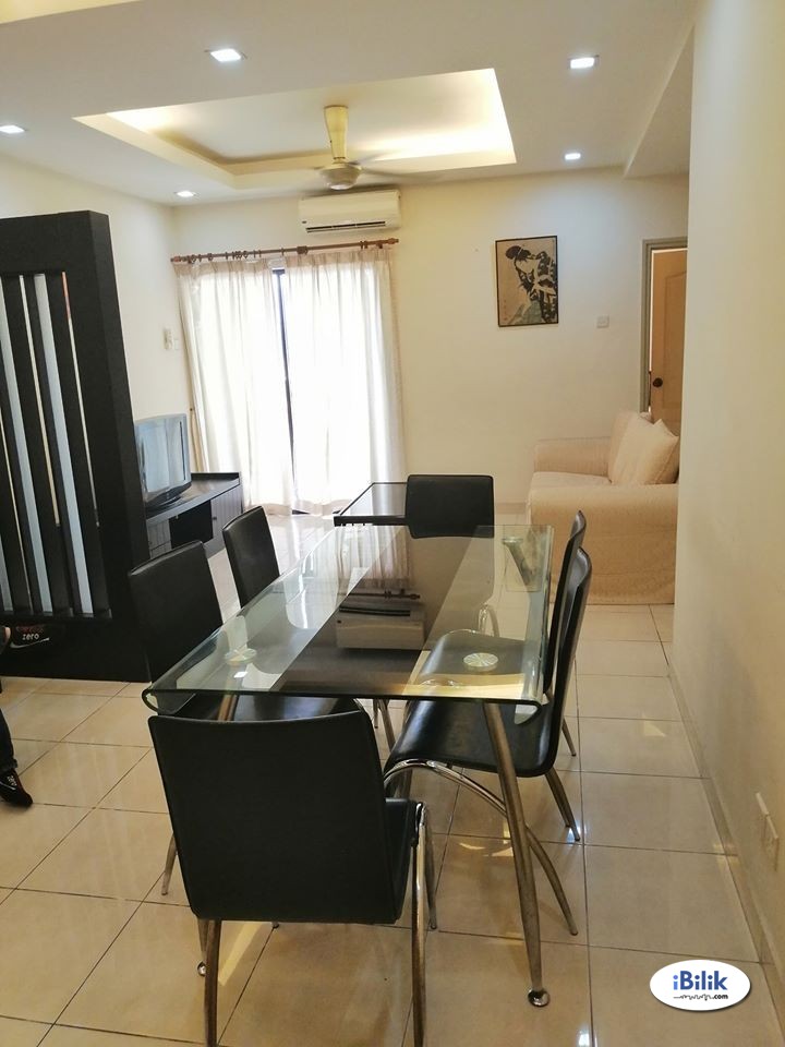 Master Room at Pelangi Utama, Bandar Utama - Image 2