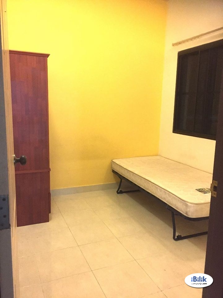 Female Single Room at Pelangi Utama, Bandar Utama - Image 4