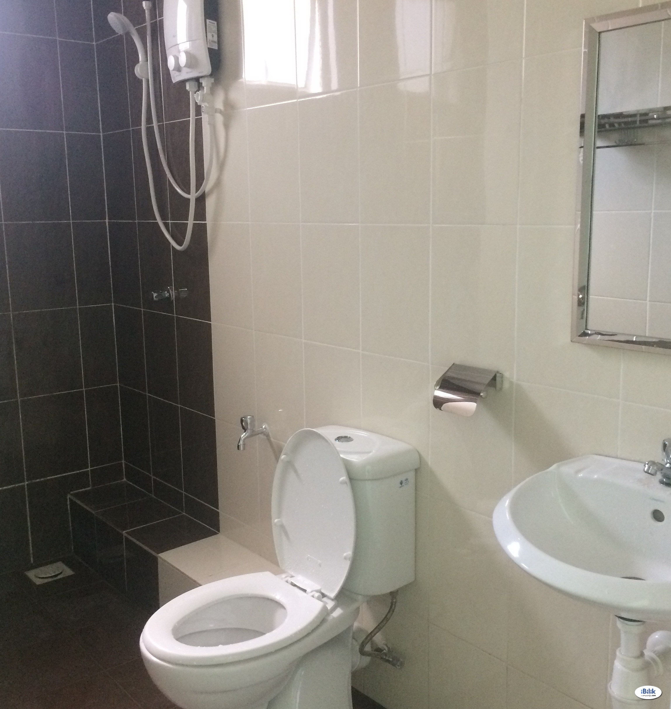 NEAR RAJA UDA Middle Room at Maple Residence, Butterworth. READY IN NOW - Image 3