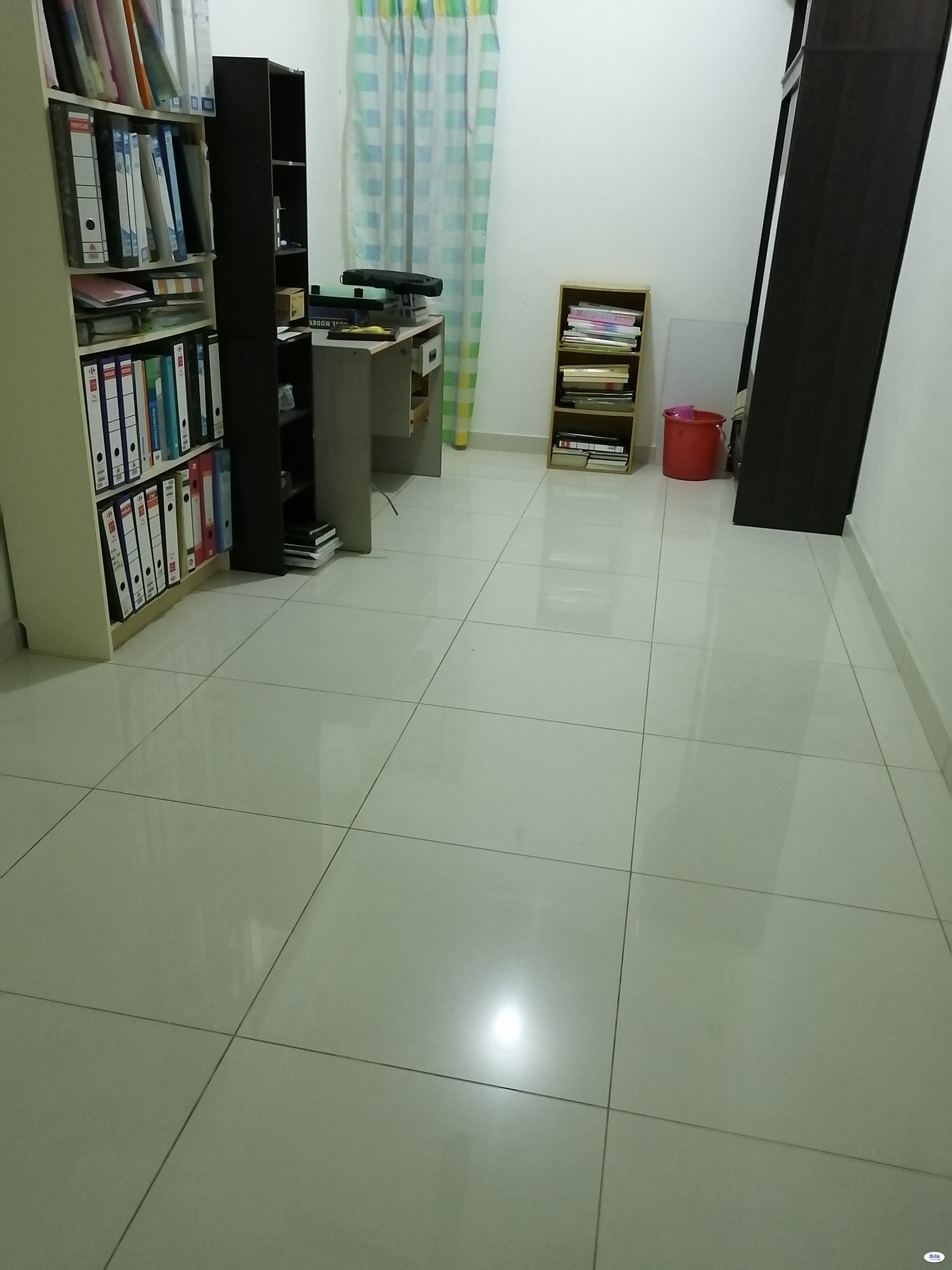 Middle Room at Taman Muda, Pandan - Image 2