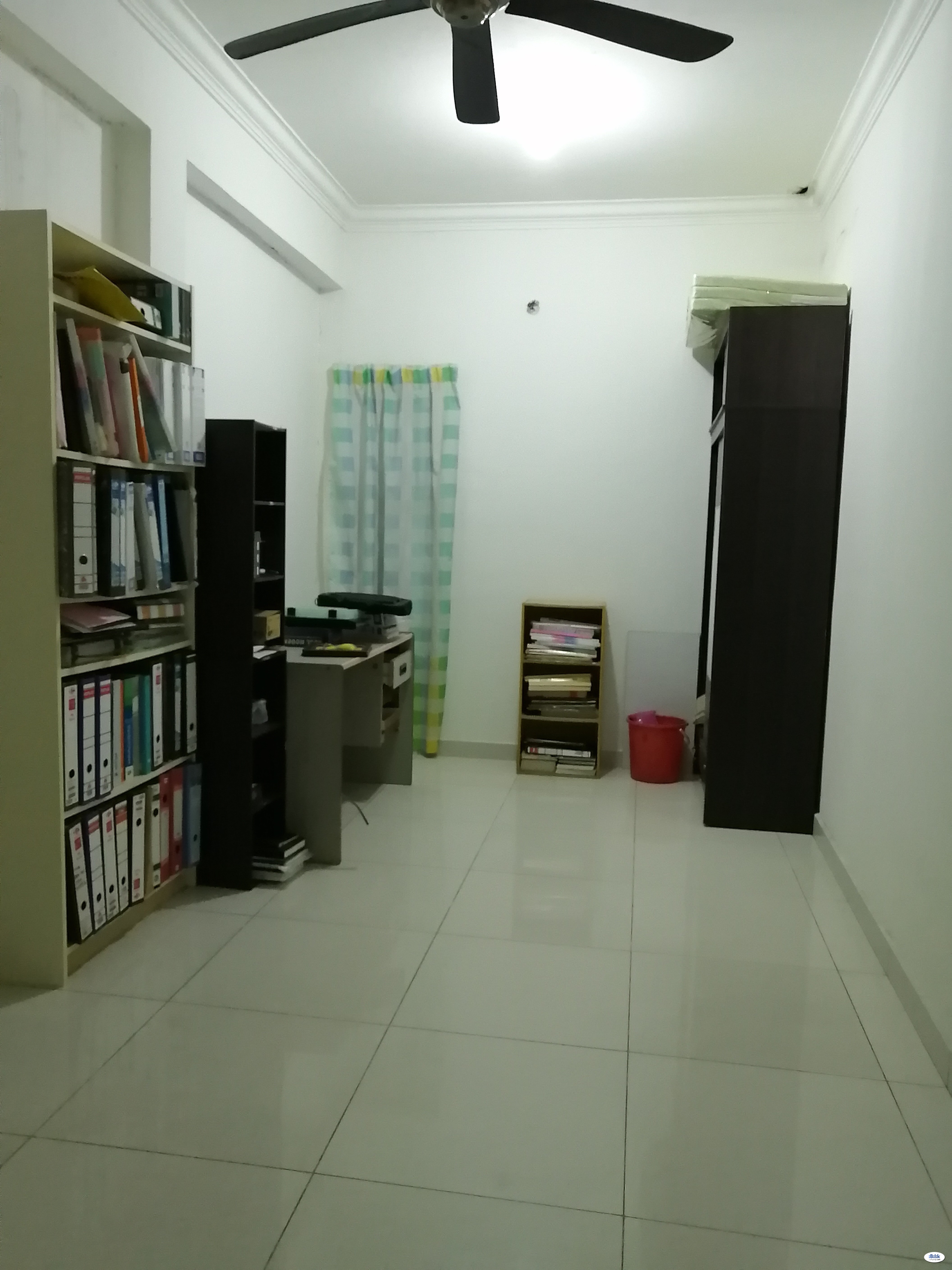 Middle Room at Taman Muda, Pandan - Image 4