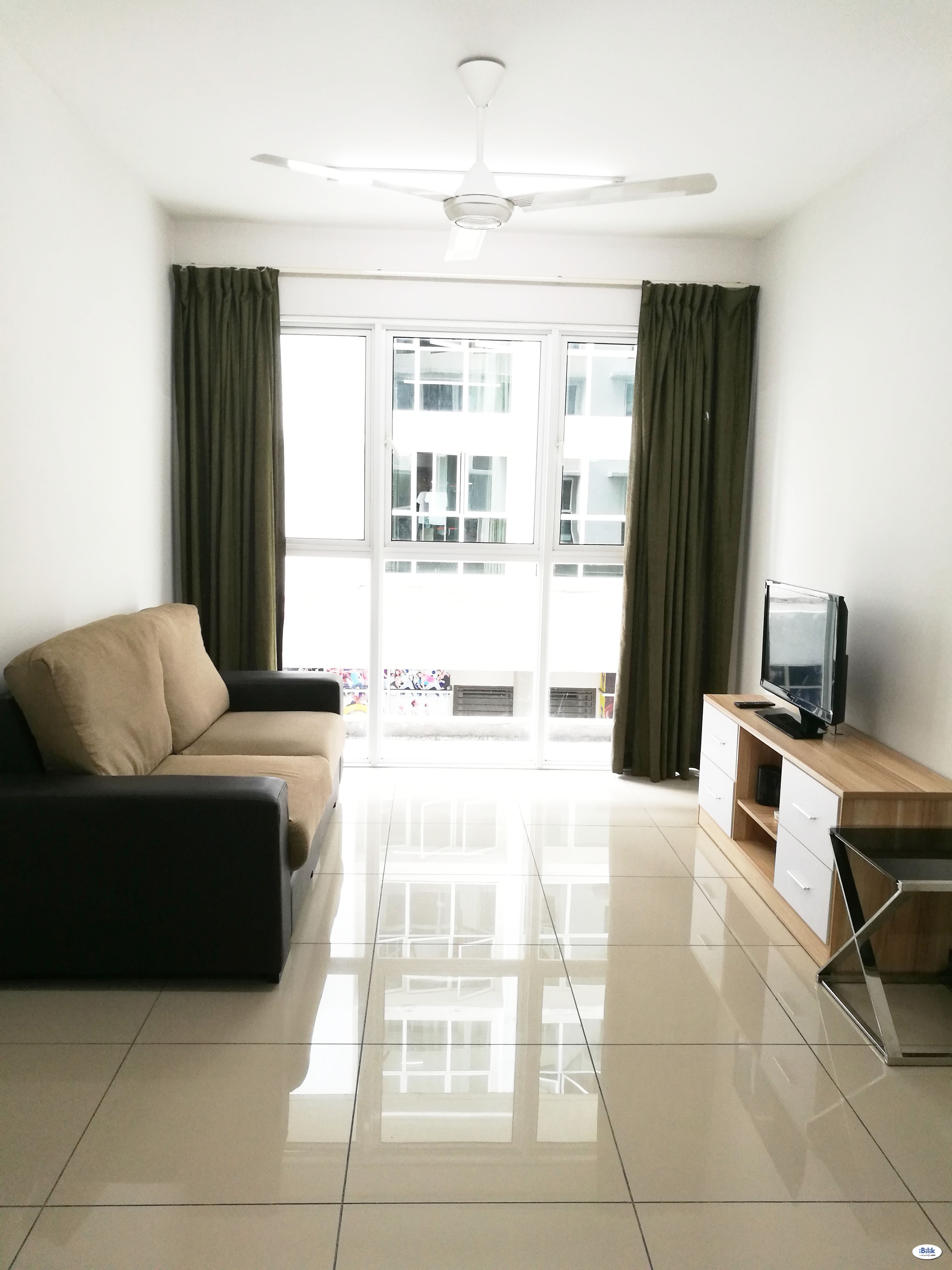 Master Room at Pacific Place, Ara Damansara - Image 3