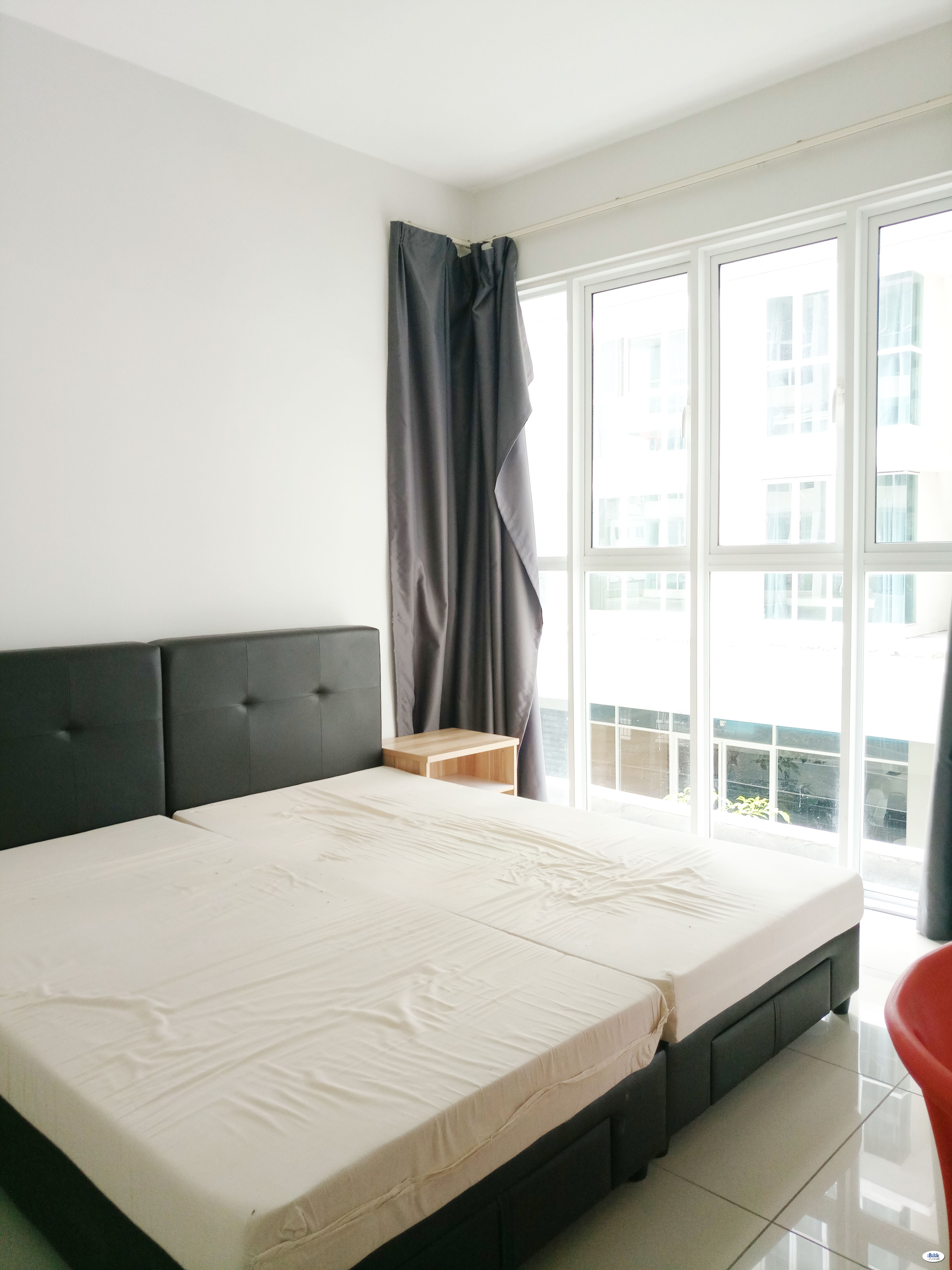 Master Room at Pacific Place, Ara Damansara - Image 1