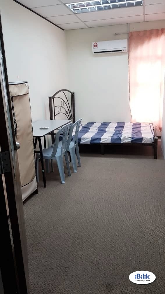Limited Room. ?‍♂️ to MRT Station. Middle Room at Bandar Utama - Image 1