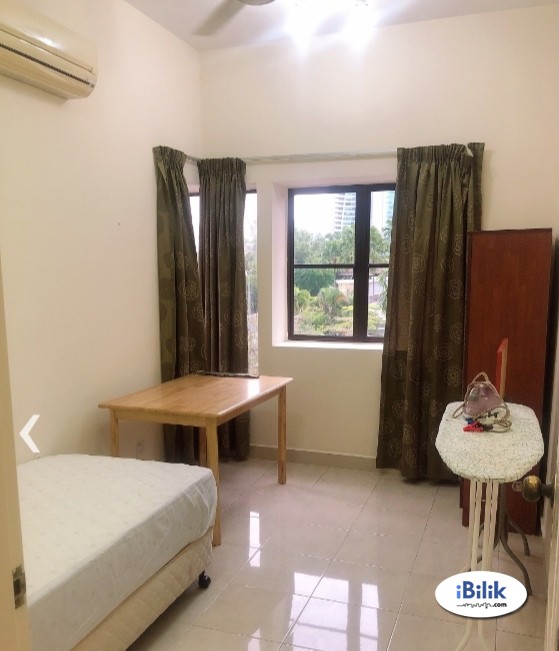 M/F Middle Room at Pelangi Utama, Bandar Utama - Image 1