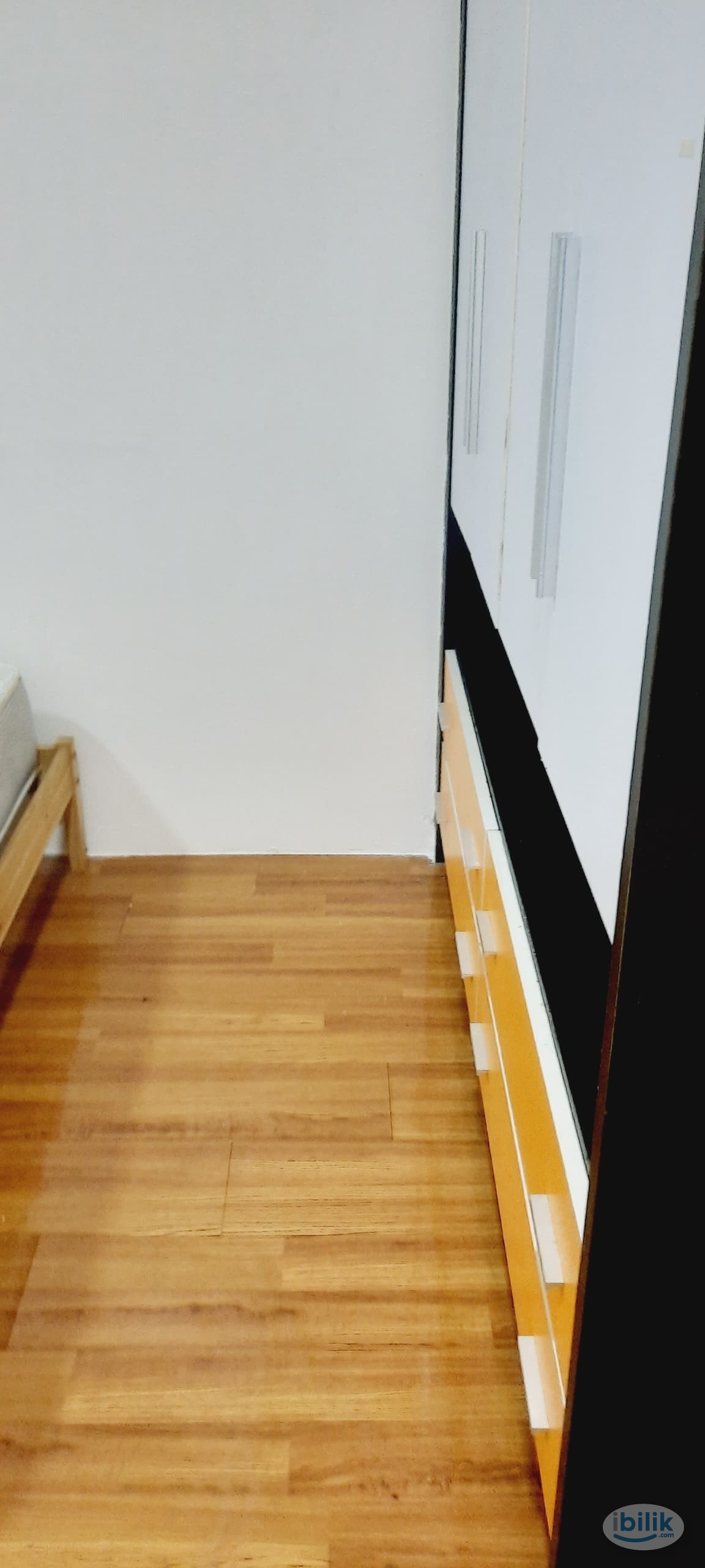 Middle Room at Impian Meridian, UEP Subang Jaya - Image 3