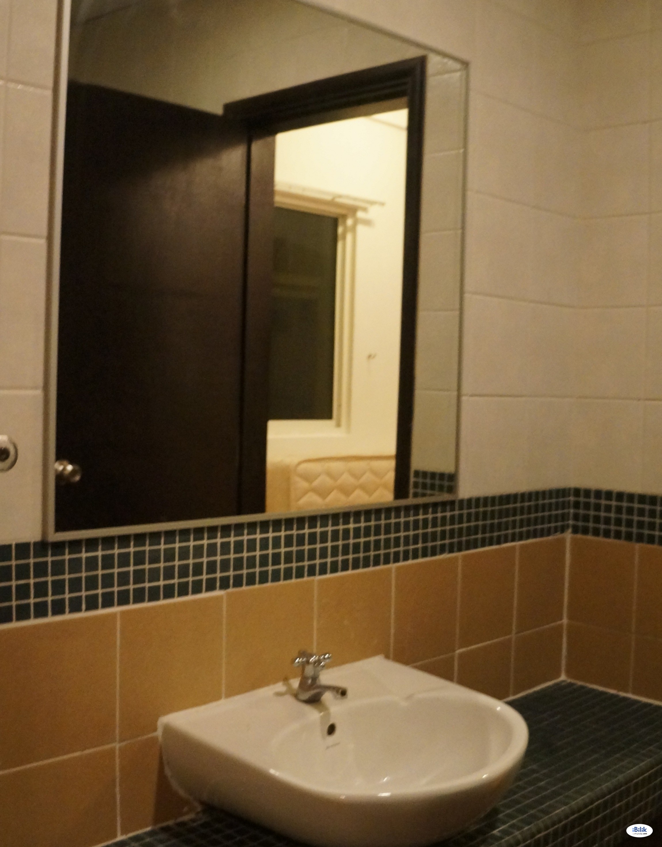 Fully Furnished Medium Room in Damansara Perdana  - Image 4