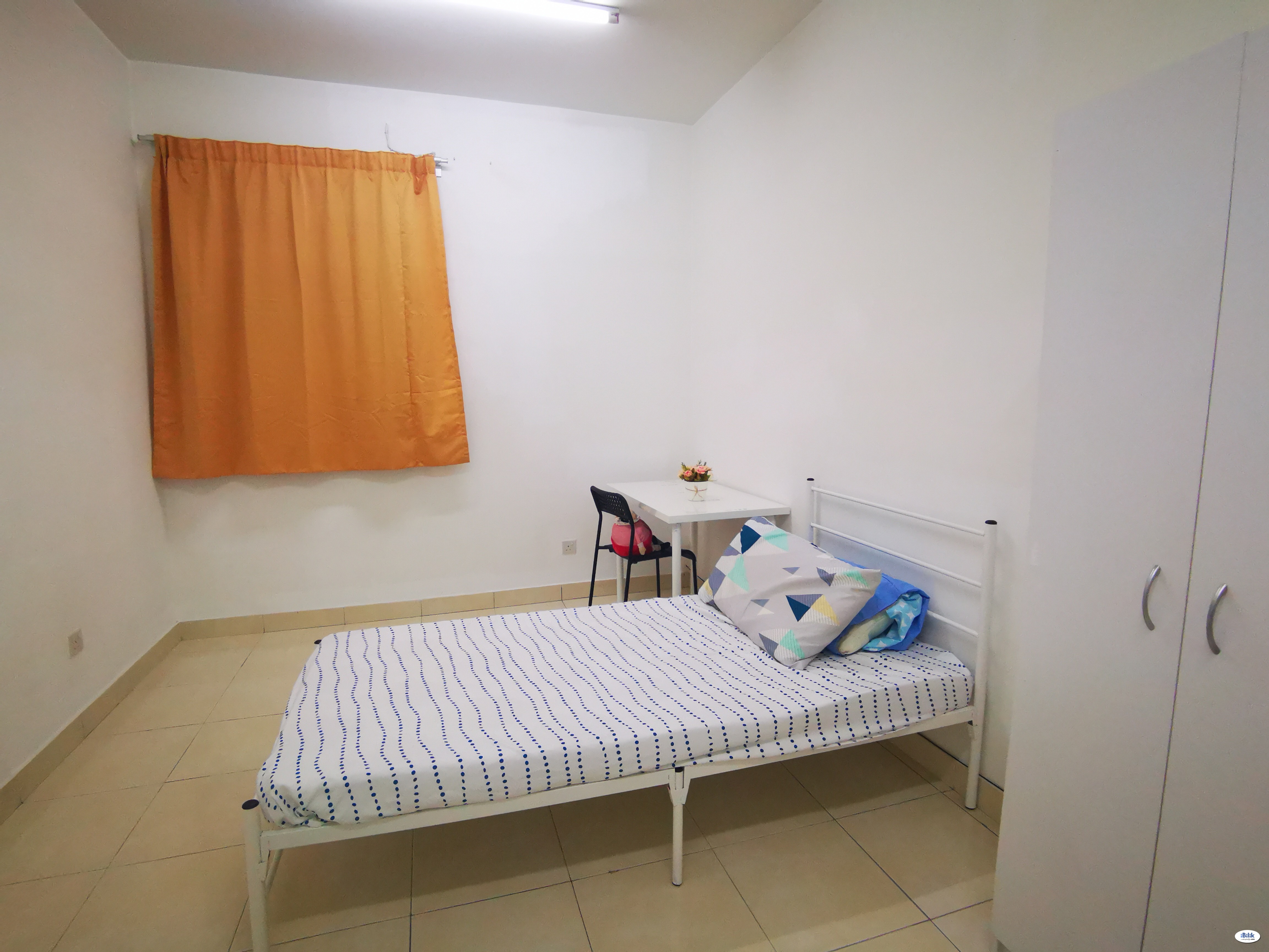 Middle Room at Setia Alam, Shah Alam - Image 1