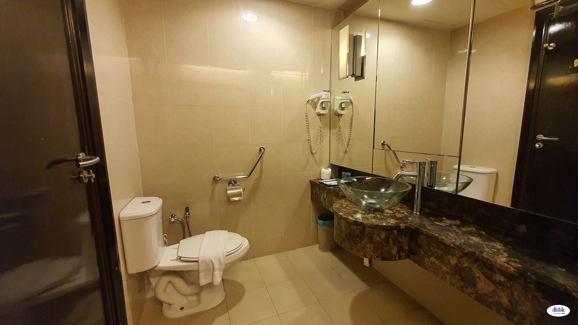 Sunway Resort Suites Studio at Sunway Pyramid Mall Bandar Sunway, Petaling Jaya - Image 3