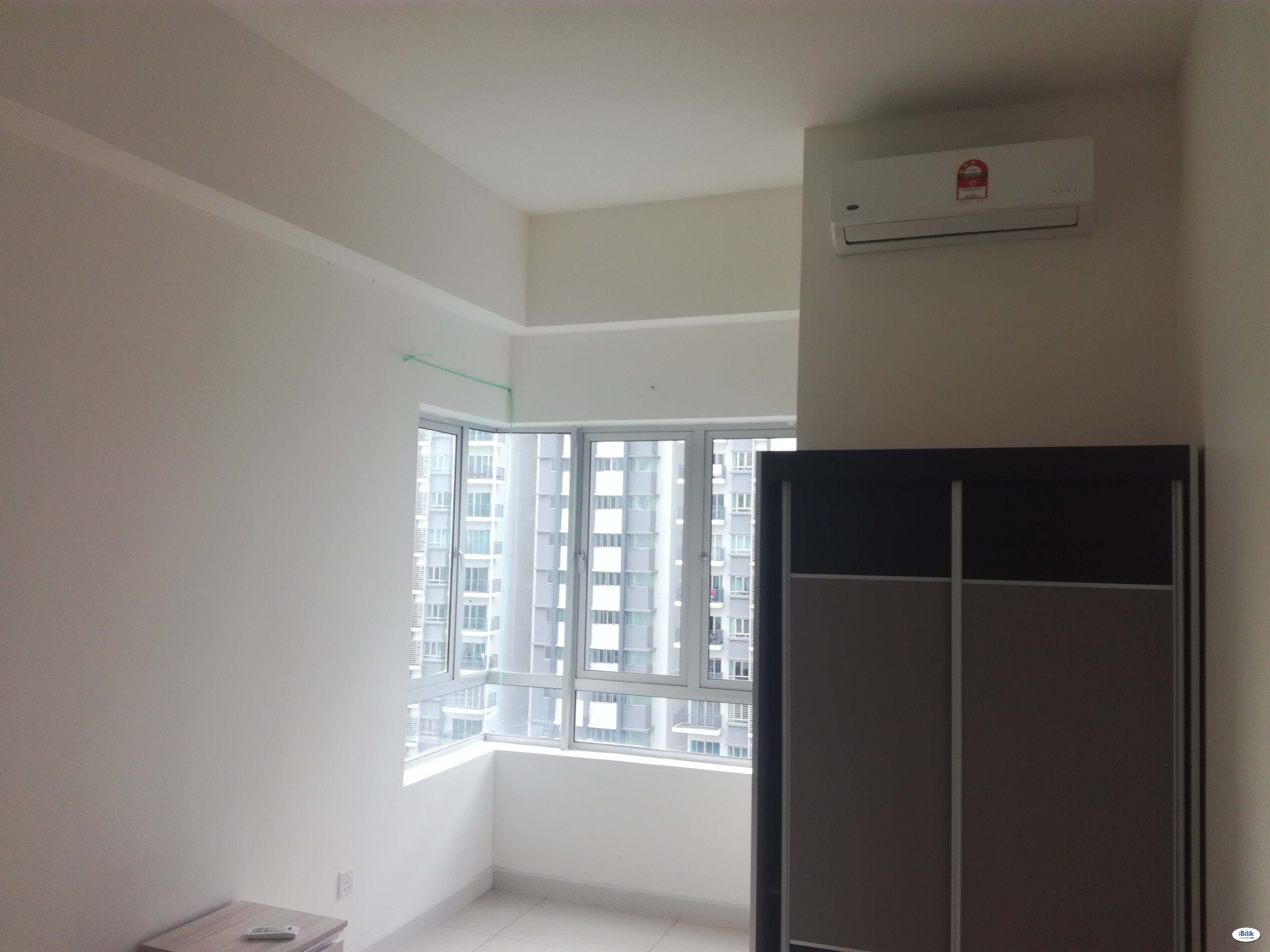 Middle Room at Savanna Executive Suites @ Southville City, Bangi - Image 2