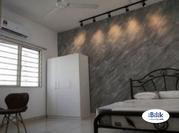 RENT Medium Room at SuriaMas, Bandar Sunway, Medium Room at SuriaMas, Bandar Sunway - Image 1