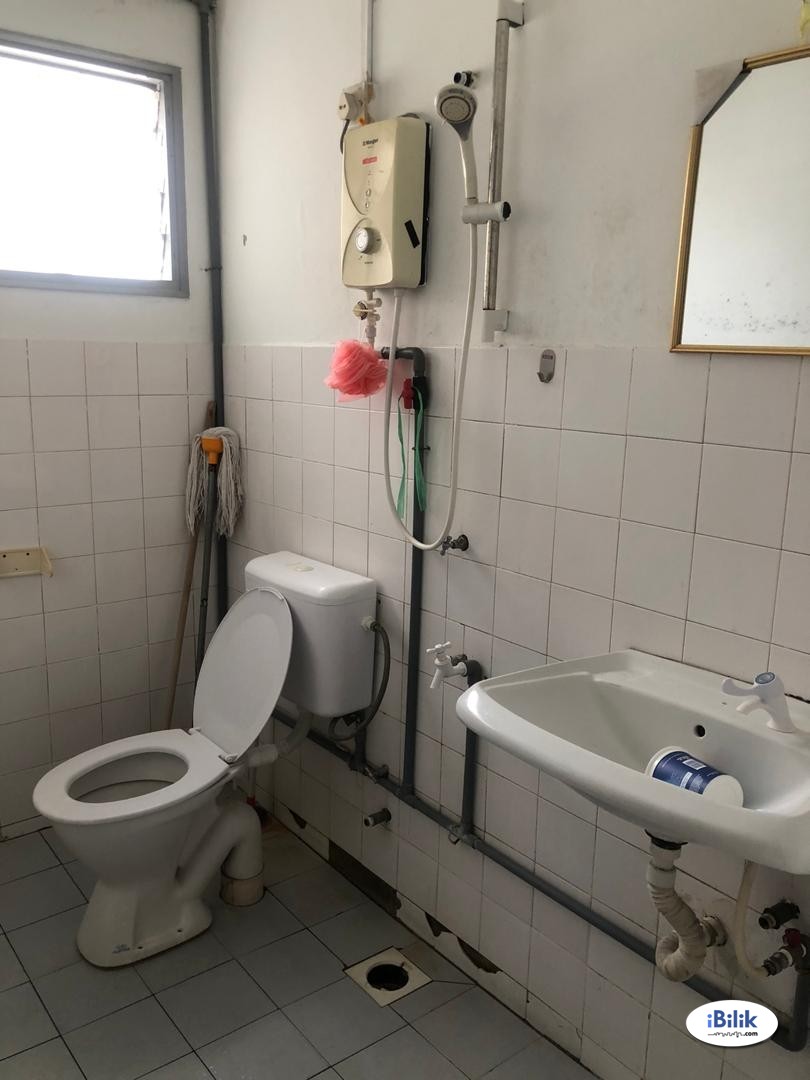 Fully furnished Single Room @ Ria 1 Apartment + utilities - Image 1