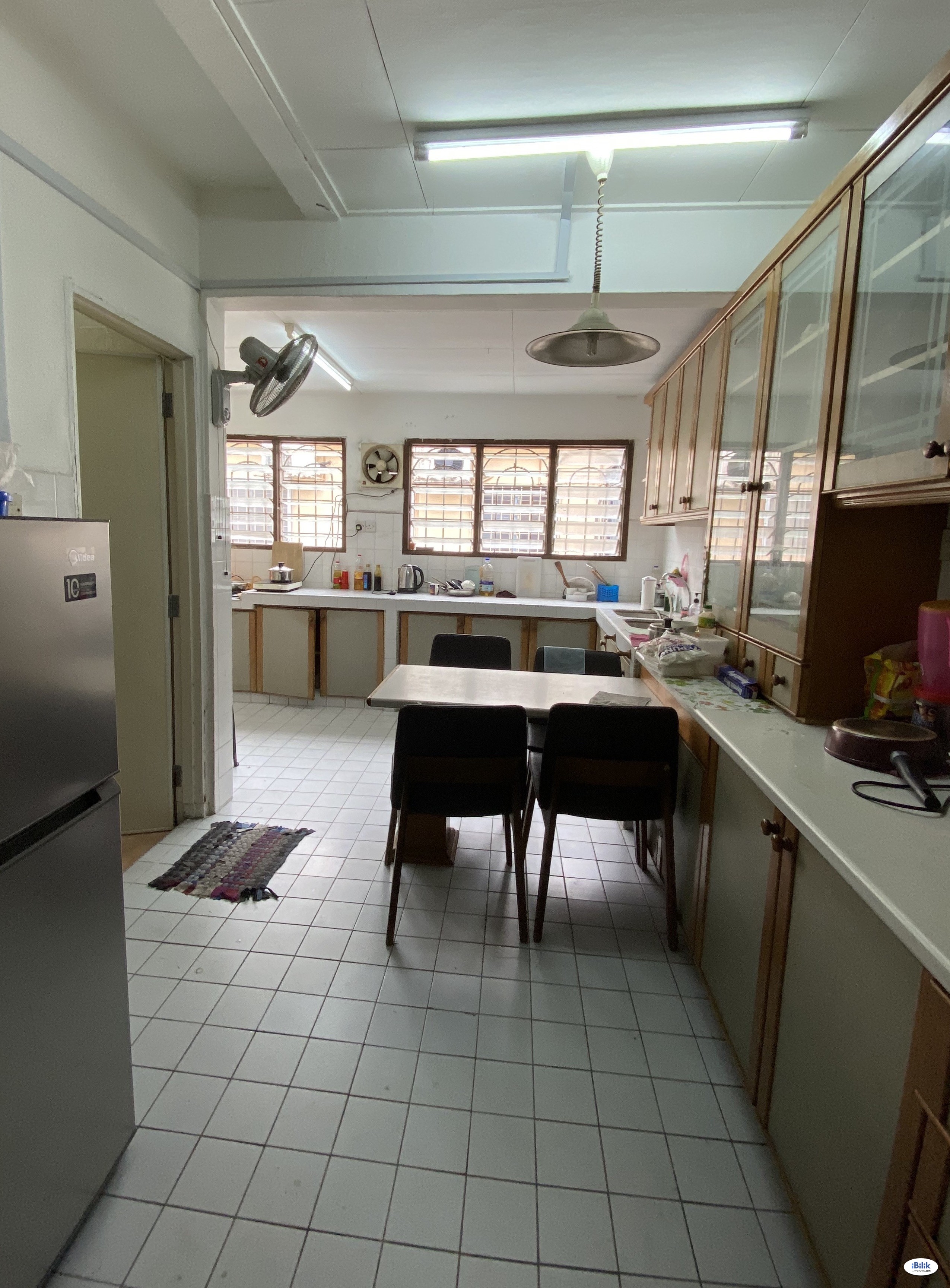 Middle Room at TTDI, Kuala Lumpur Near MRT Station | Glomac TTDI | Damansara Jaya - Image 2