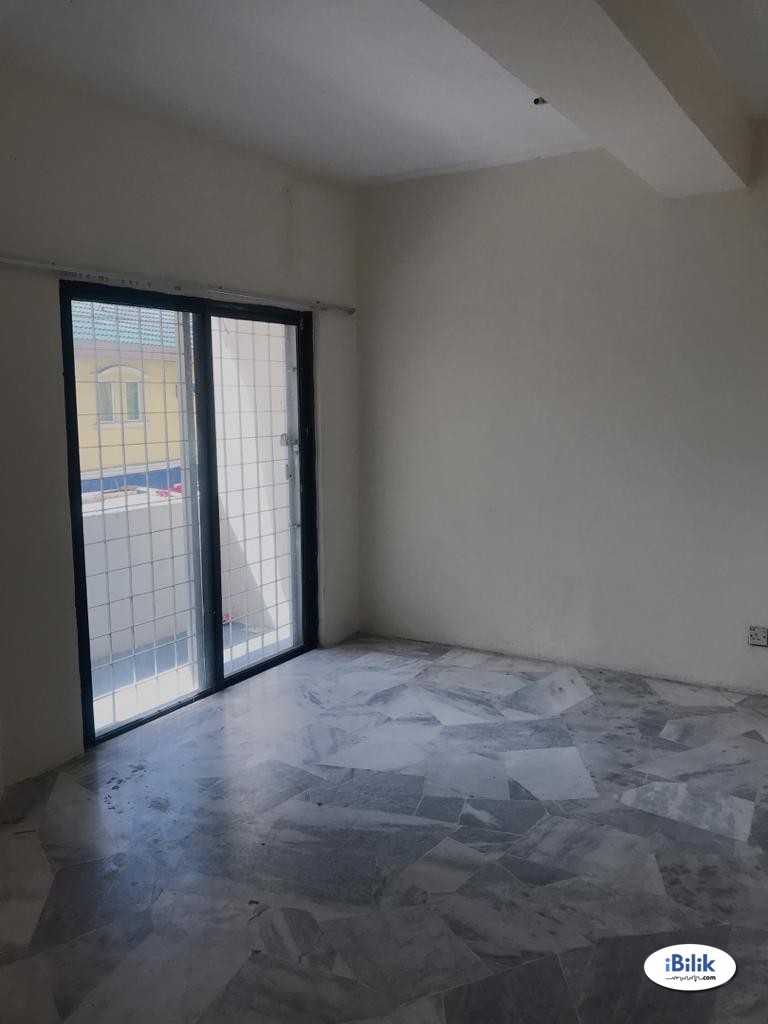 House For Rent at Spectrum Apartment, Bandar Sunway - Image 1