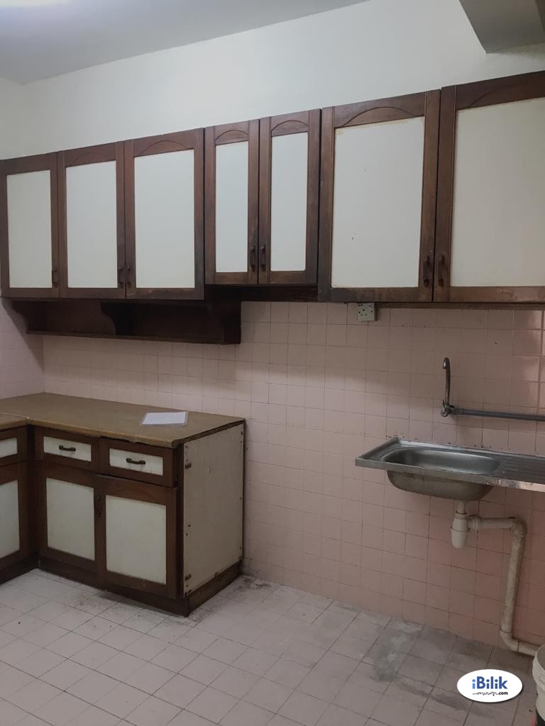 House For Rent at Spectrum Apartment, Bandar Sunway - Image 4