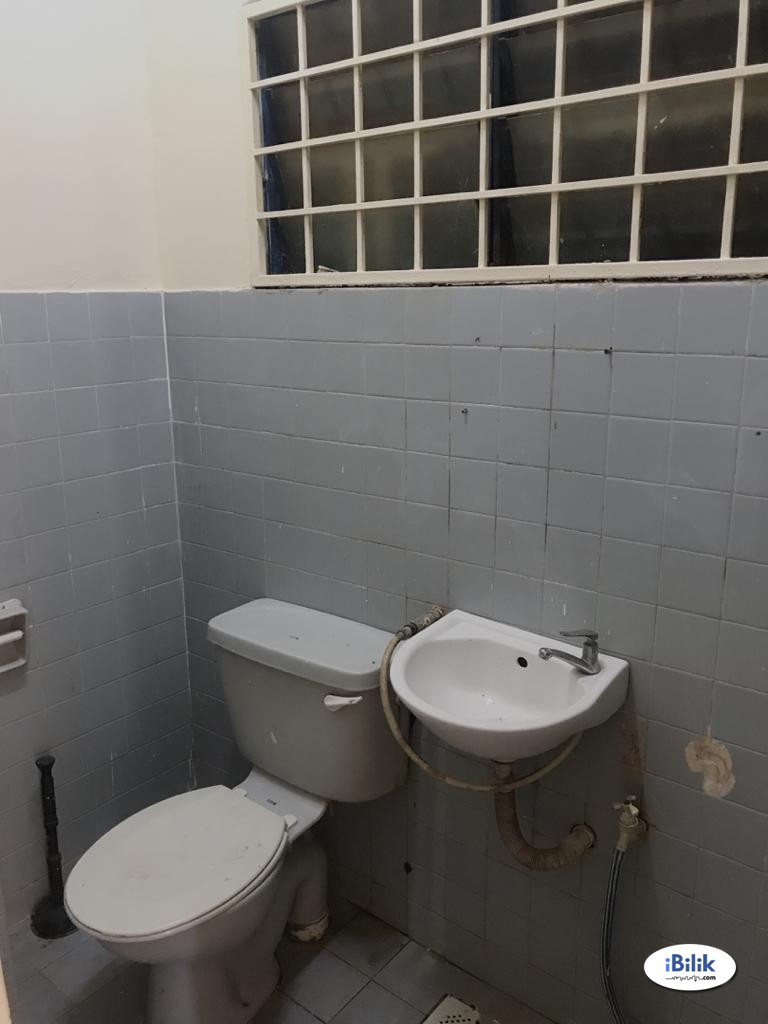 House For Rent at Spectrum Apartment, Bandar Sunway - Image 5