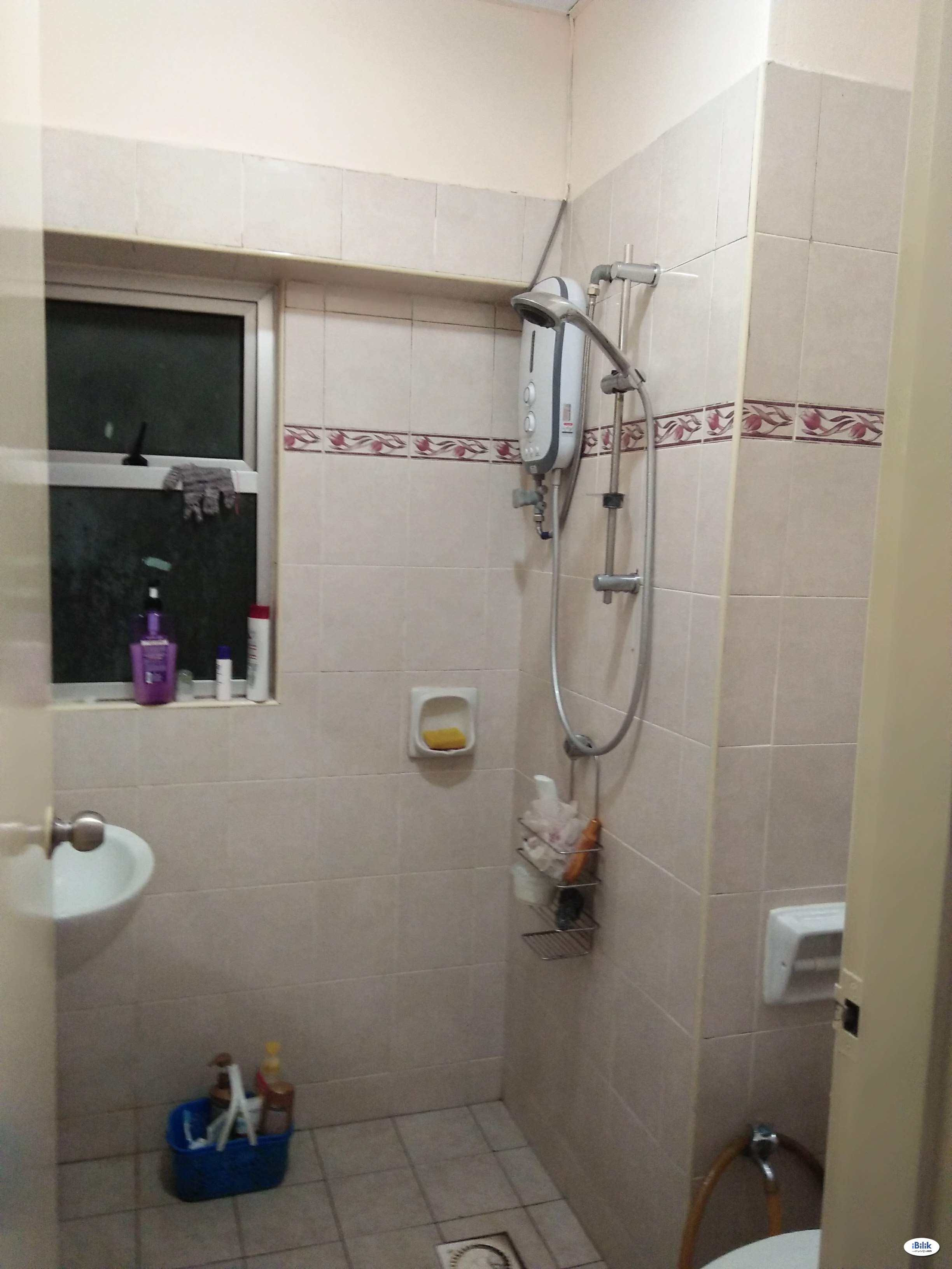 Single Room For Male at Kelana Mahkota Condo, Kelana Jaya - Image 3