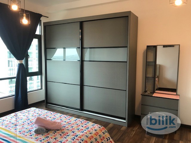 Fully Furnished Studio@Molek Regency Tmn Molek - Image 4