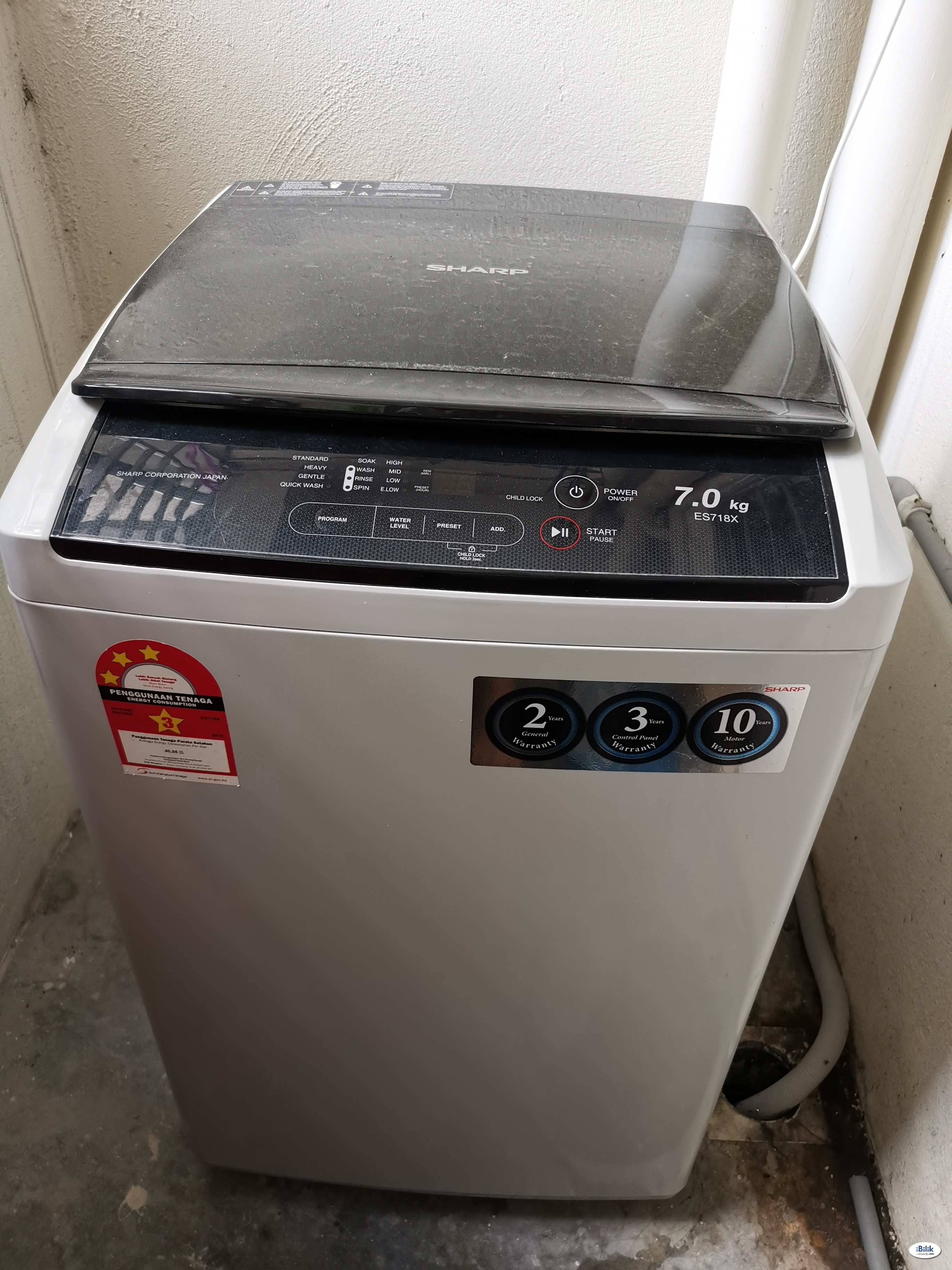 Single Room at Residensi Laguna, Bandar Sunway - Image 2