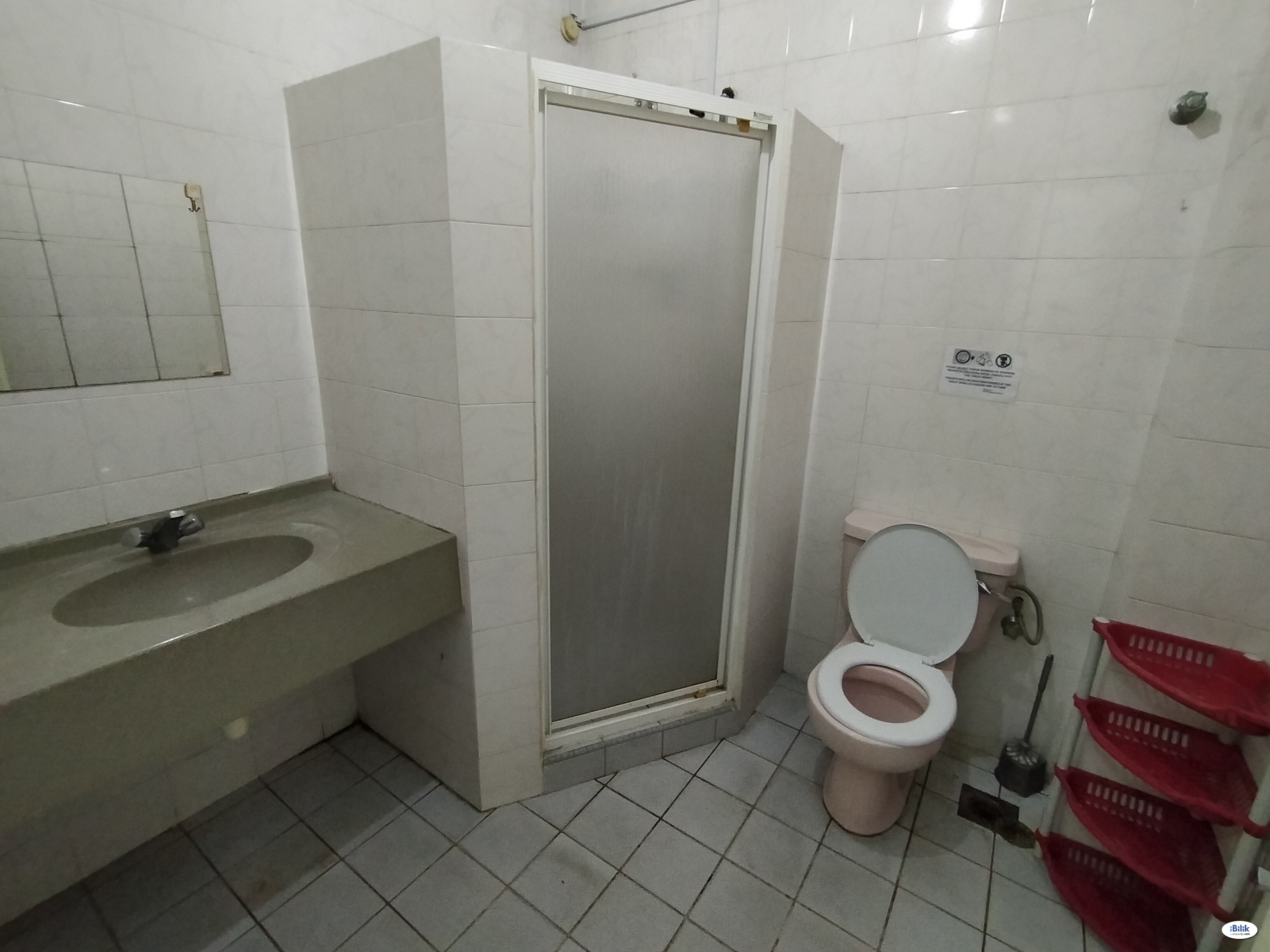 💥 Zero Deposit 💥 Middle Room at BU7, Bandar Utama - Image 3