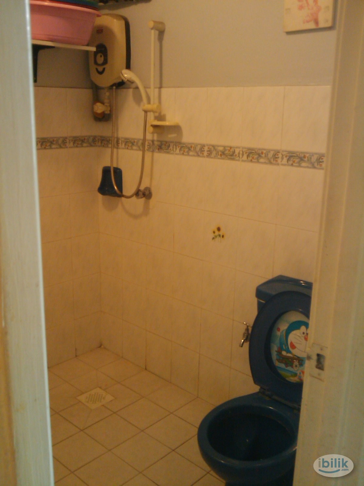 Middle Room at Kelana Puteri, Kelana Jaya - Image 2