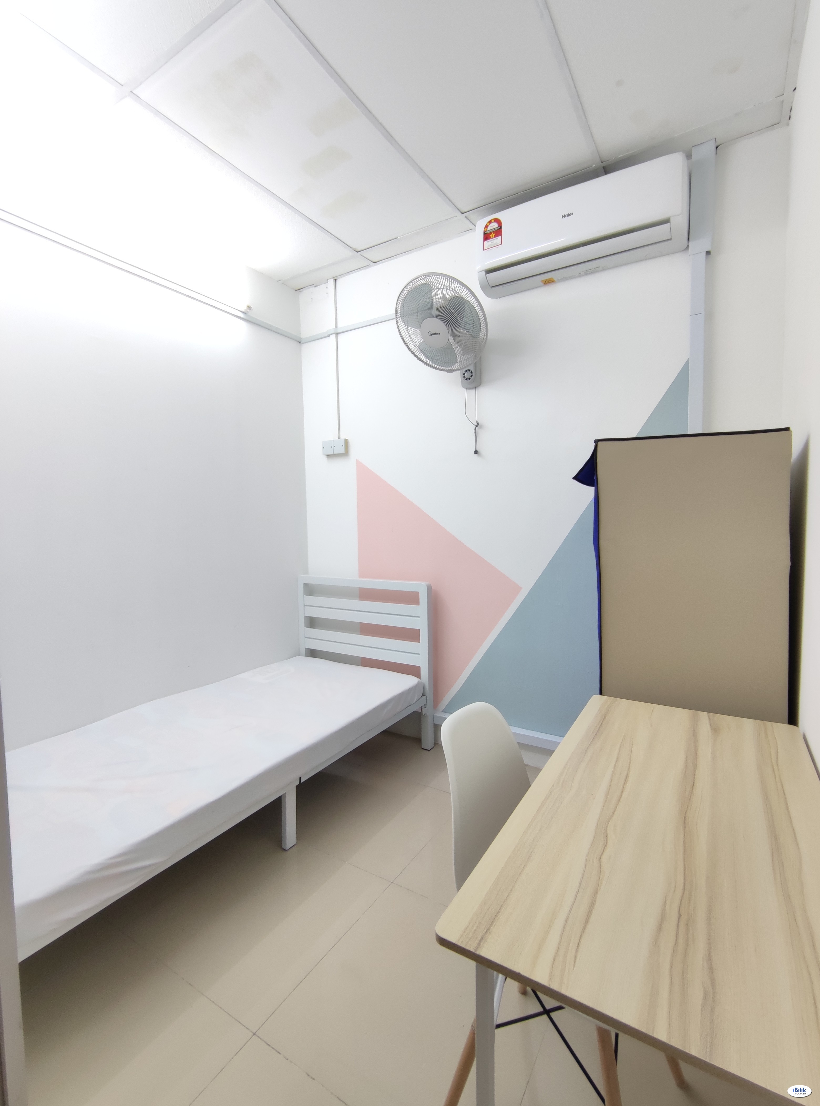 Premium Hostel unit Single Room at TTDI, Kuala Lumpur 🎊 - Image 1