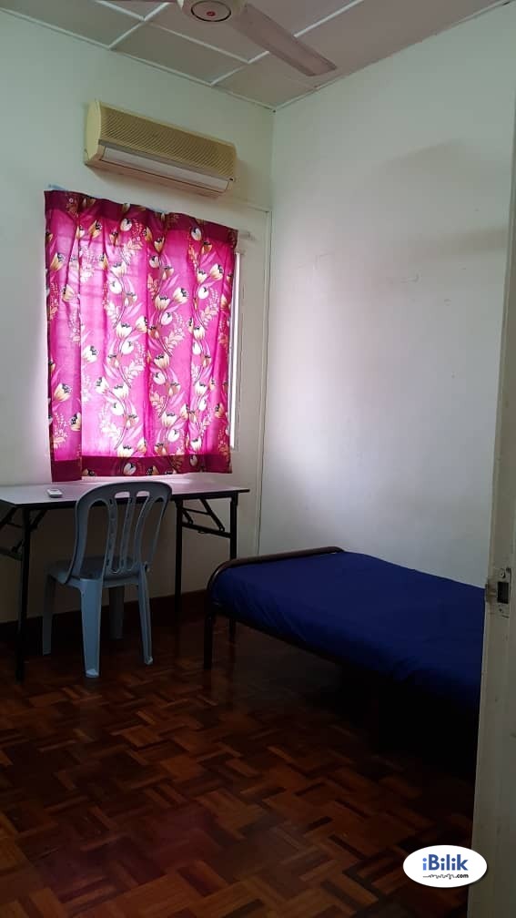 [ DEPOSIT 1 MONTH ONLY ] Middle Room @ Kota Damansara Petaling Jaya near SEGi University - Image 1