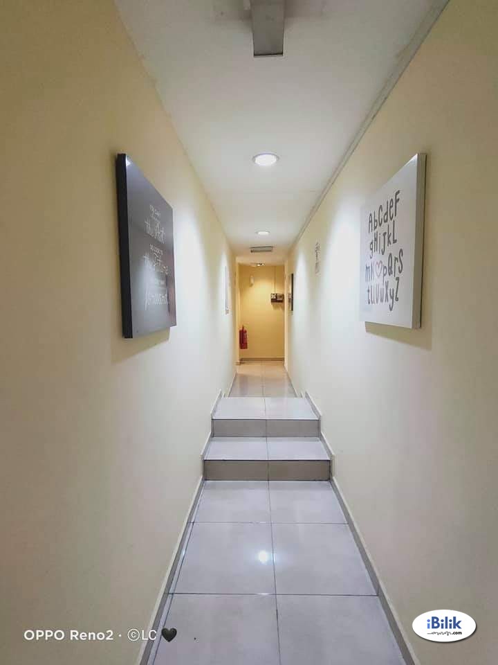 HOTEL CONCEPT ❗ Middle Room at Kota Damansara Petaling Jaya Near The Strand Mall - Image 3