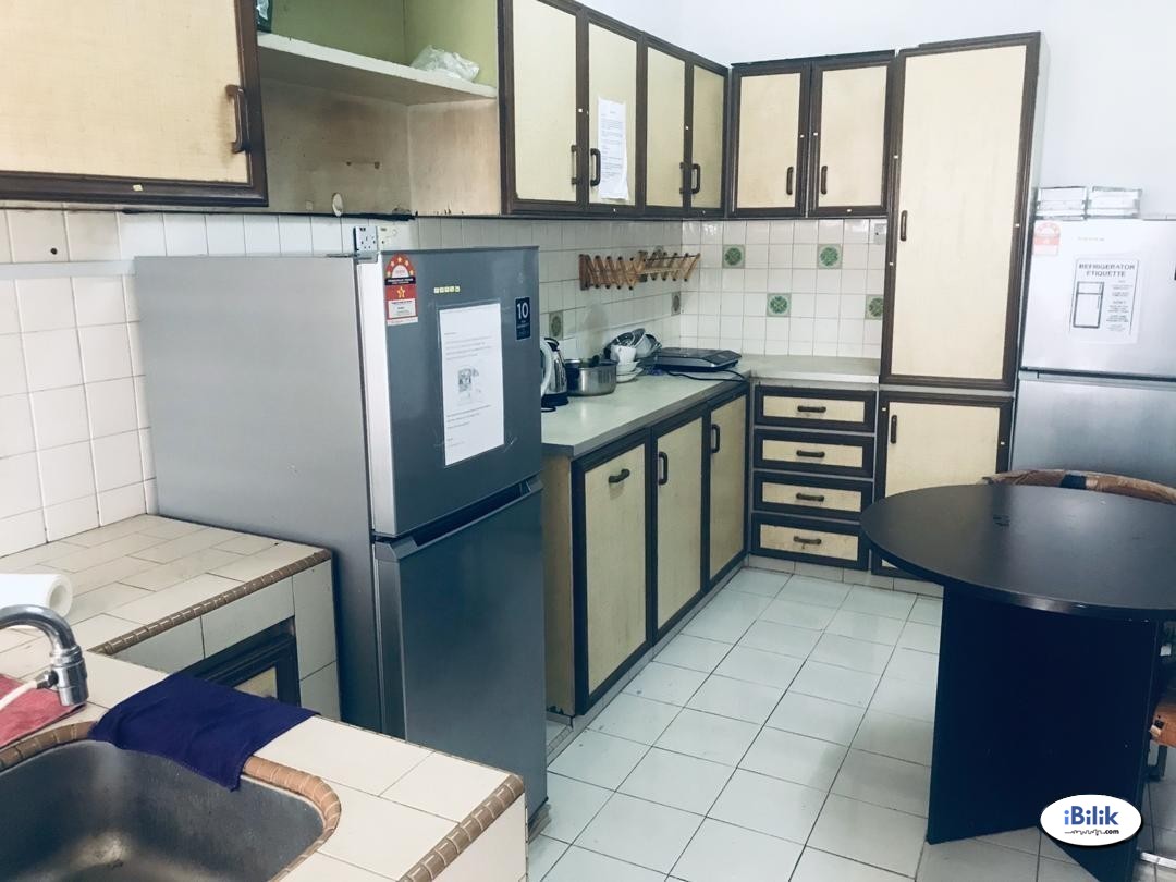 RM1 FOR 2nd Month Middle Room at SD7, Bandar Sri Damansara - Image 3