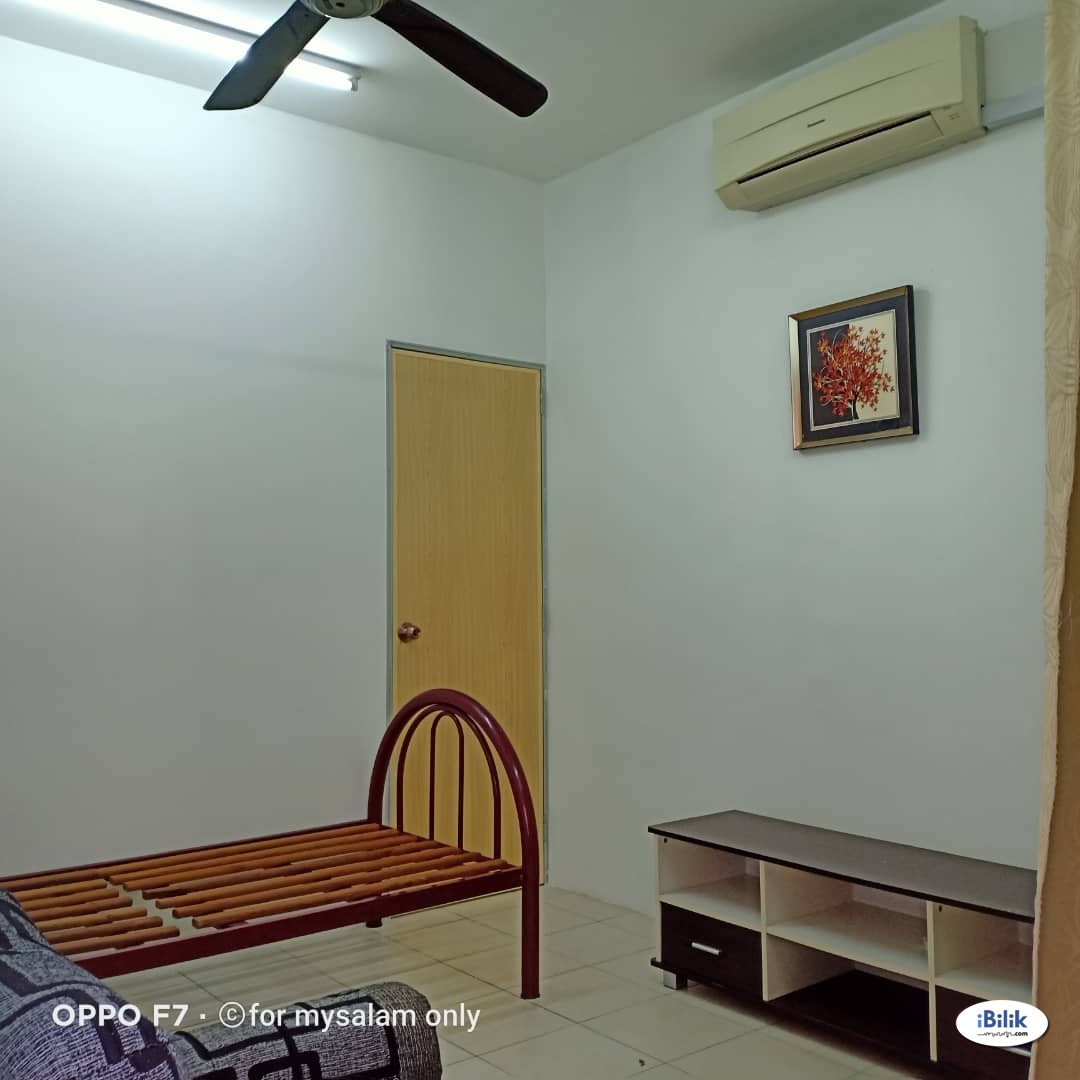 Single Room at Cengal Condominium, Bandar Sri Permaisuri - Image 2