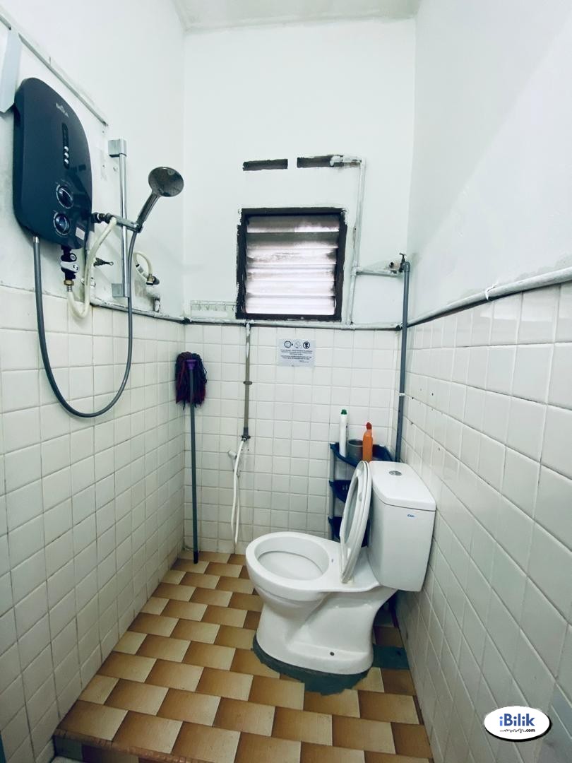 ! Limited Single Air-Condition Room at SS2, Petaling Jaya with High Speed Wi-FI - Image 2