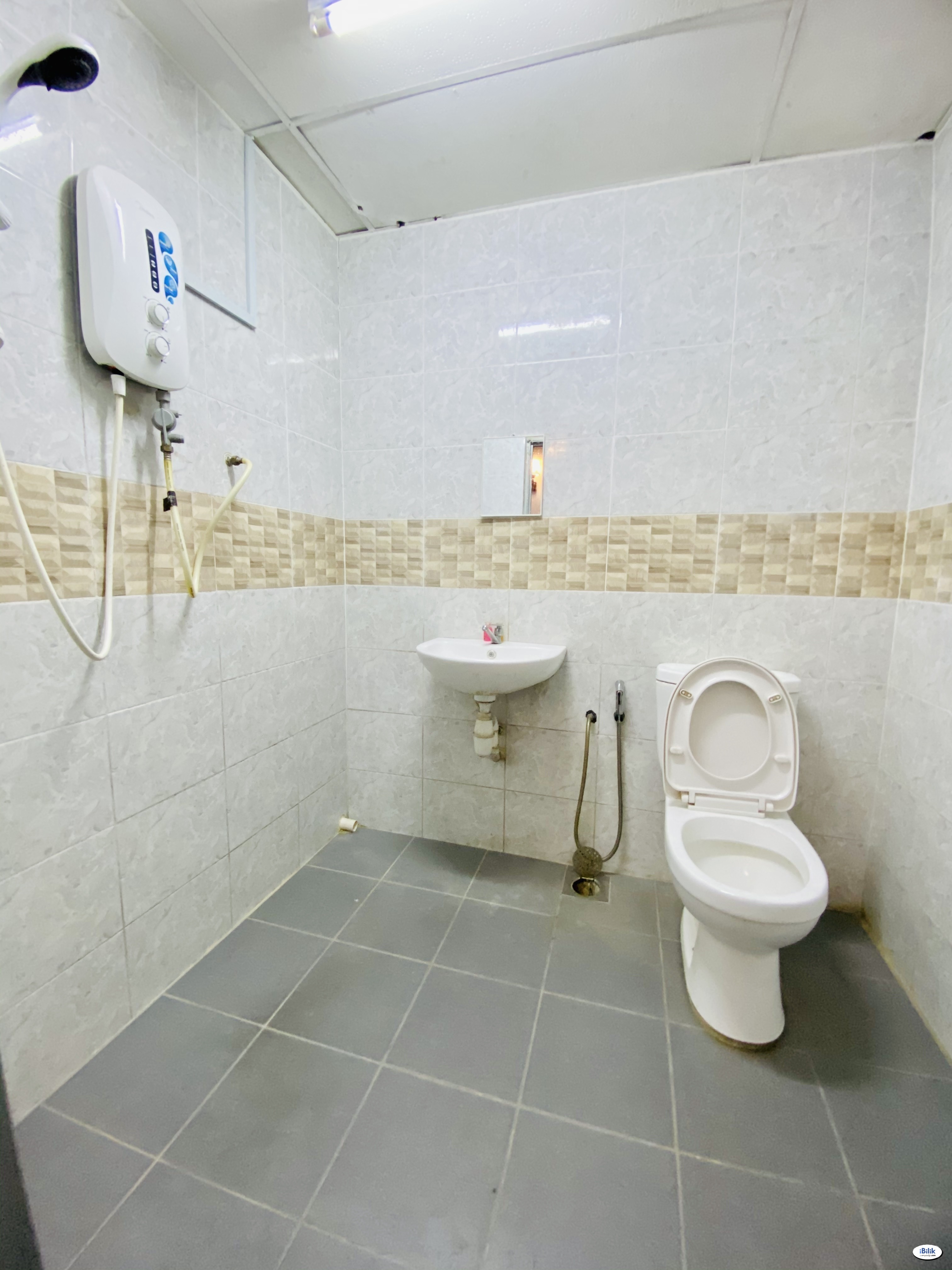 🙋🏡[ READY TO MOVE IN UNIT] Single Room at Bandar Utama, Petaling Jaya - Image 3