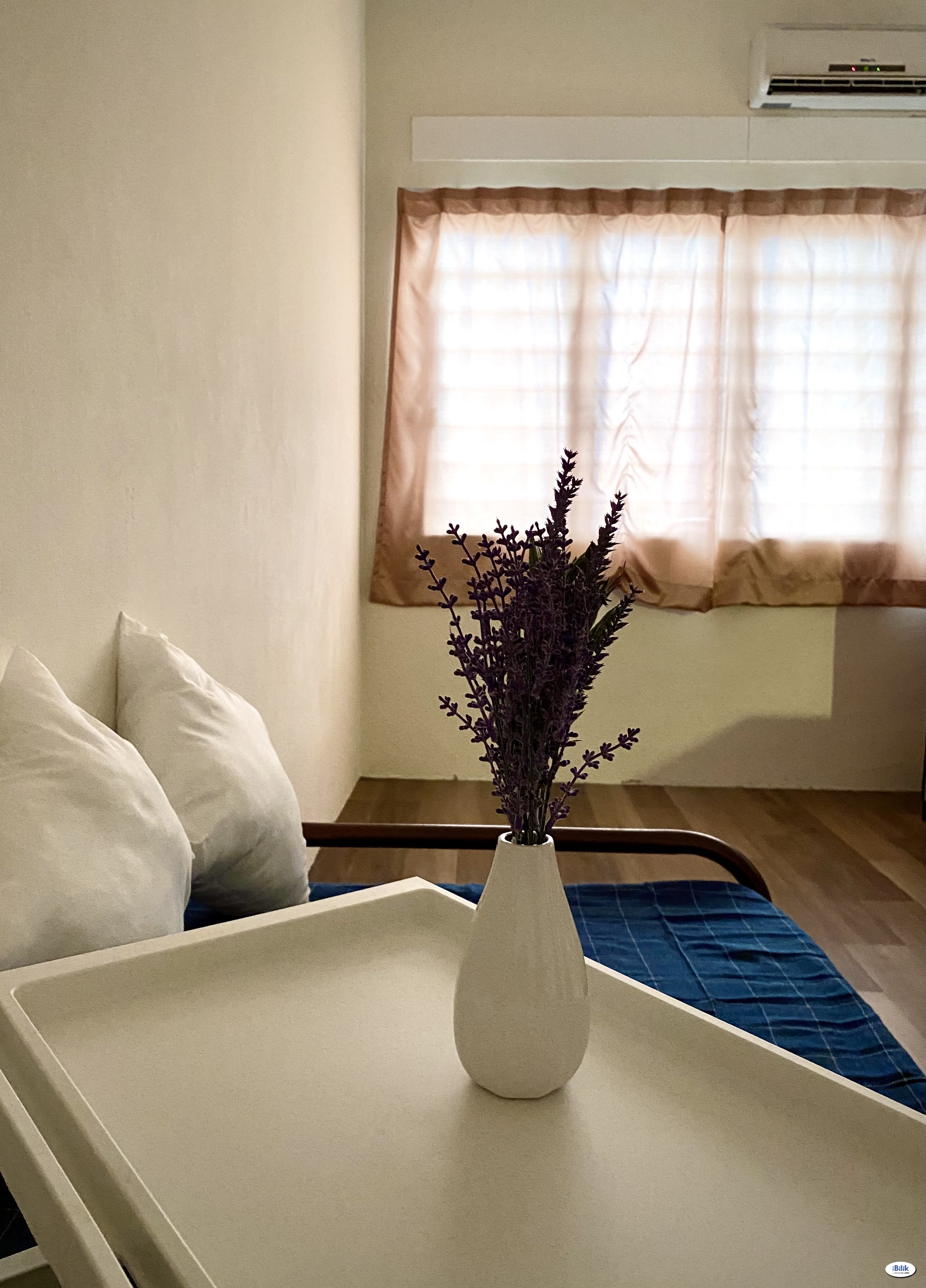 Middle Room at Sea Park, Petaling Jaya - Image 1