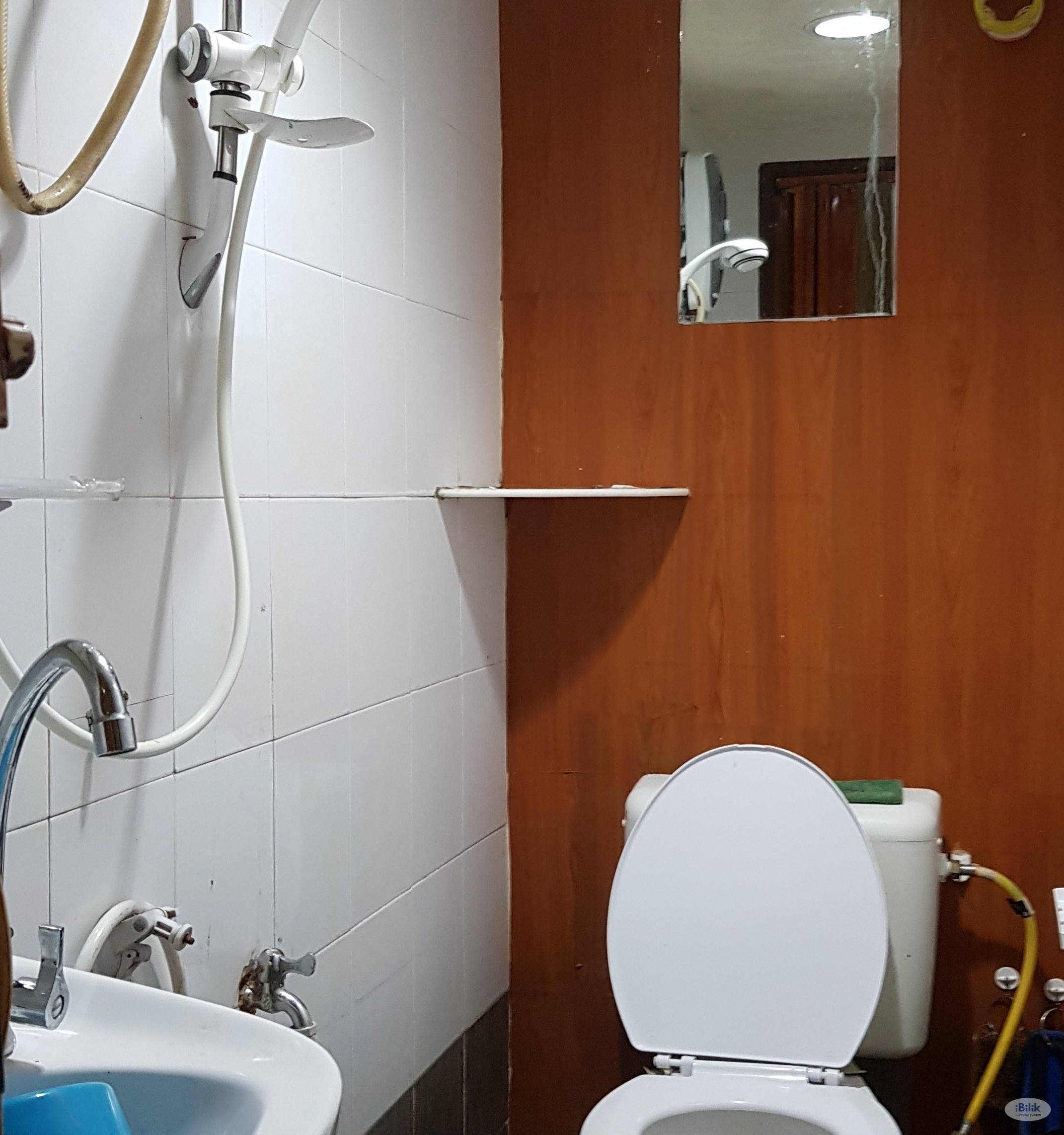 Single Room at Kota Damansara, Petaling Jaya - Image 3