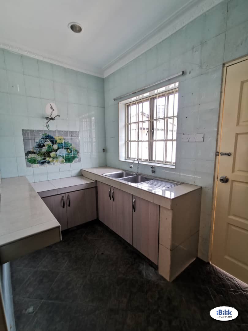 Immediately Move In 🚚 Small Room for Rent at Taman Connaught, Cheras 🌼 - Image 2