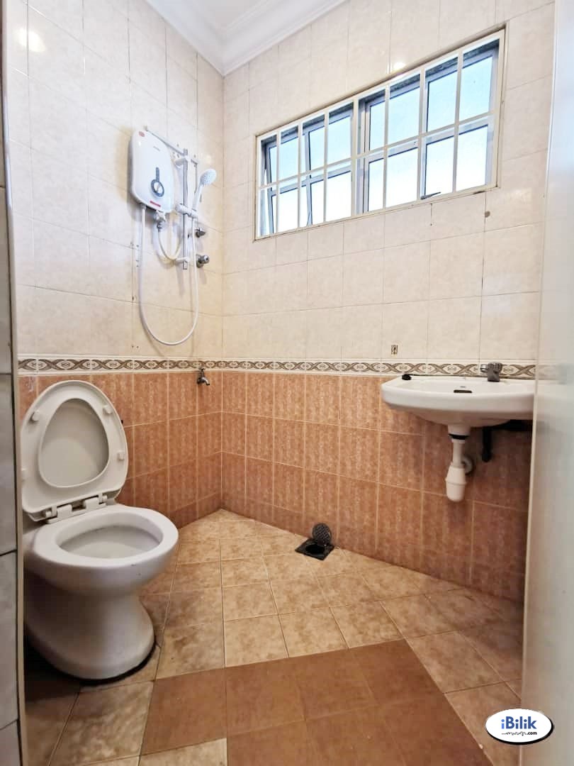 Immediately Move In 🚚 Small Room for Rent at Taman Connaught, Cheras 🌼 - Image 3