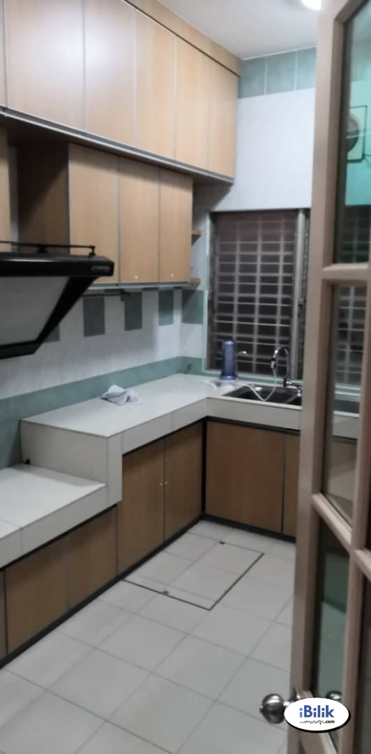 Zero Deposit ⚡ Middle Room Bangsar, Kuala Lumpur - Image 3