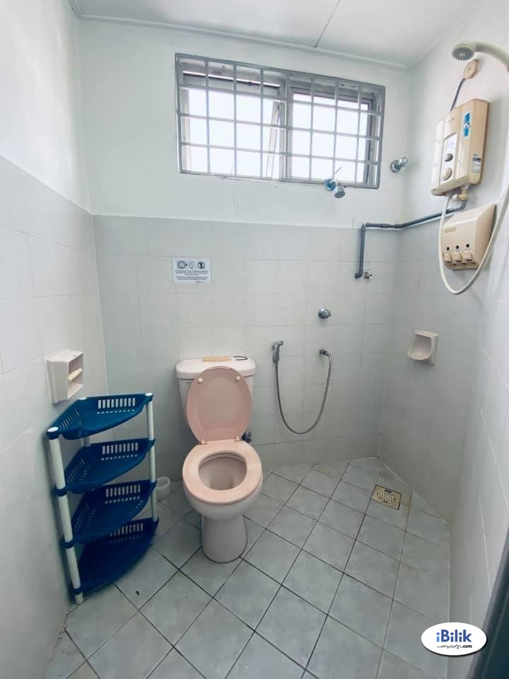 Ready Move In 🚚 Middle Room at Taman Mayang, Kelana Jaya - Image 3