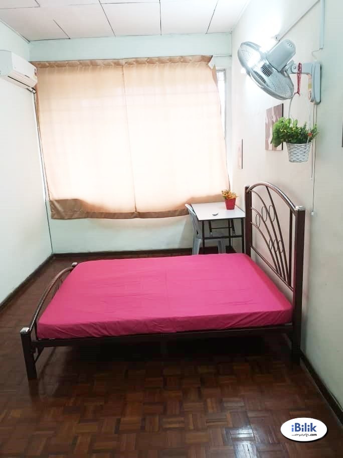 MCO Free Deposit ⚠️ Middle Room at Taman Seputeh, Seputeh with High Speed WIFI ✨ - Image 1