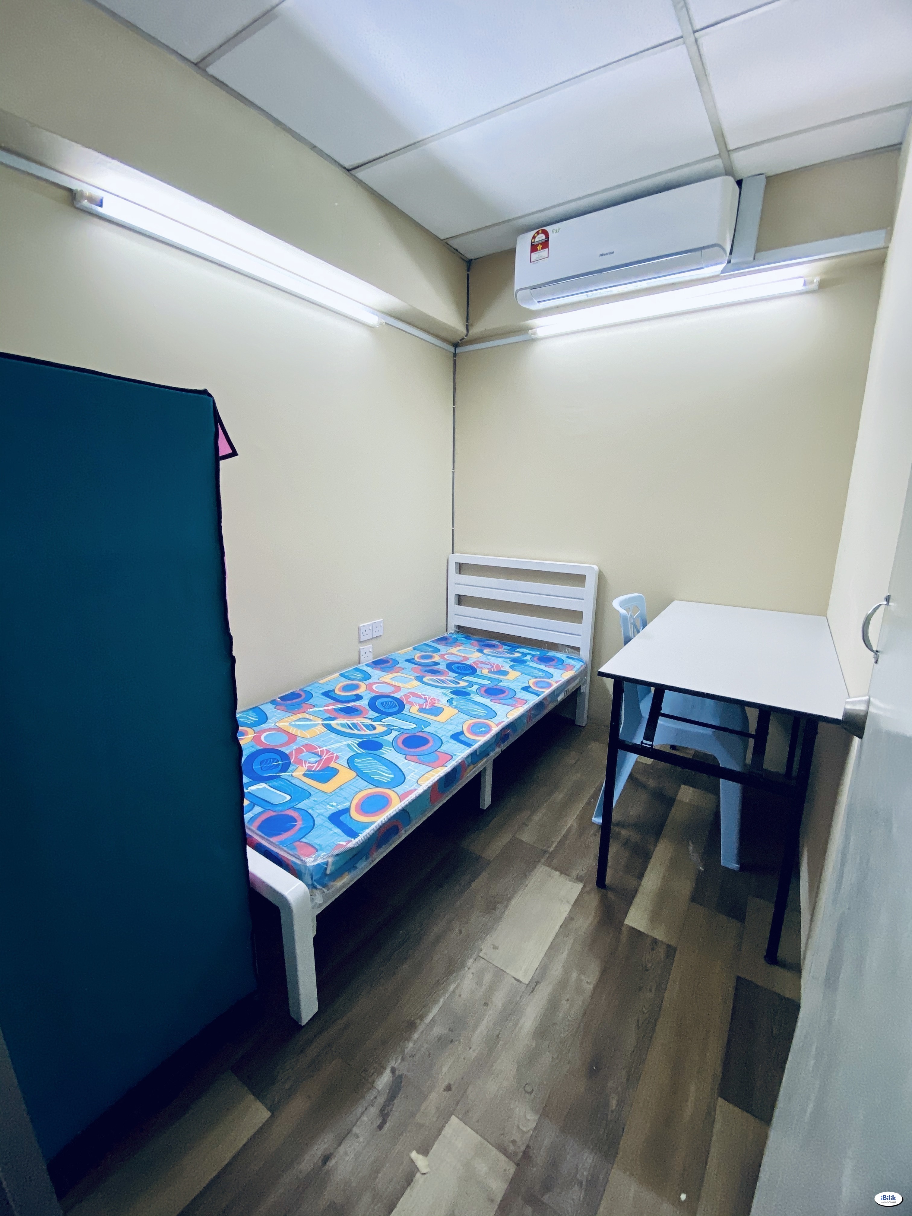 Single Room at Taman Mayang, KJ with  300 meter walking distance LRT Kelana Jaya 🚇 - Image 1