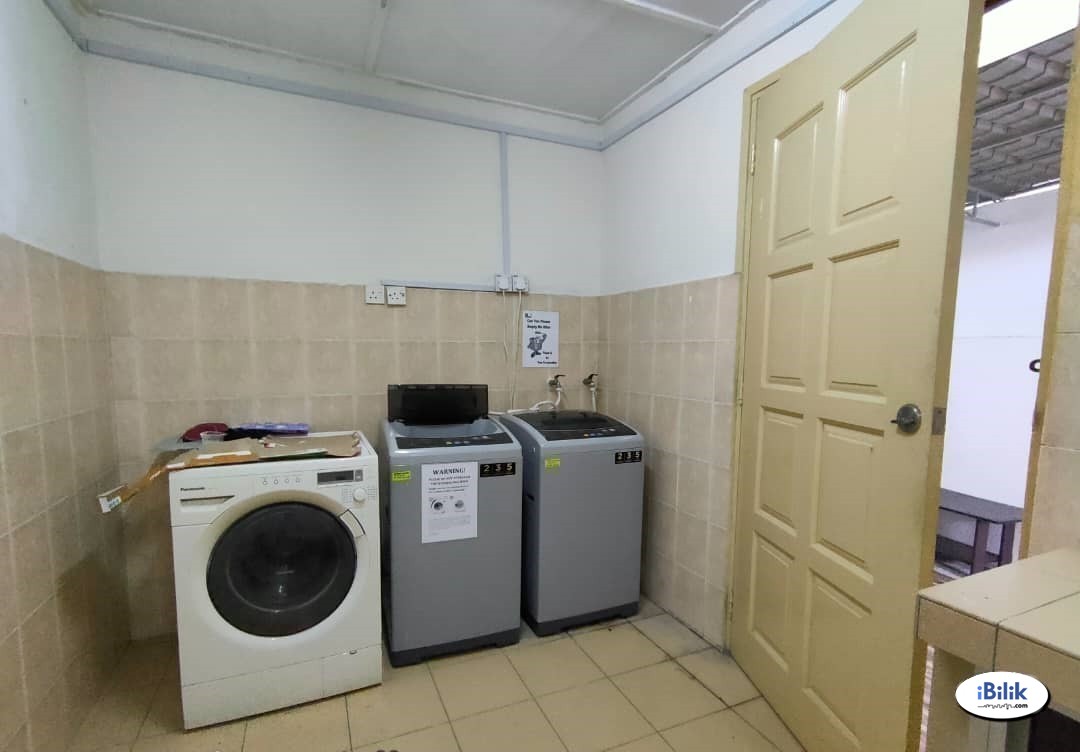 💥 Middle Room at Kota Damansara, Petaling Jaya 💥 - Image 2