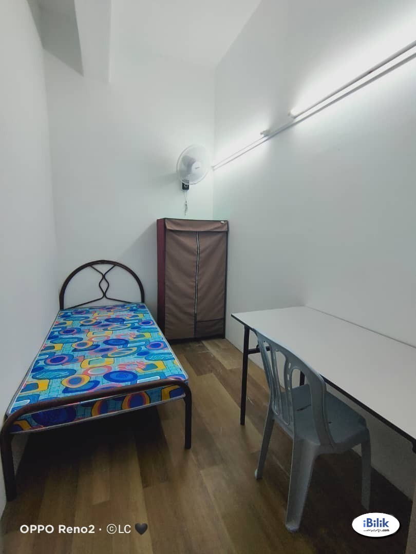 💥 Middle Room at Kota Damansara, Petaling Jaya 💥 - Image 1